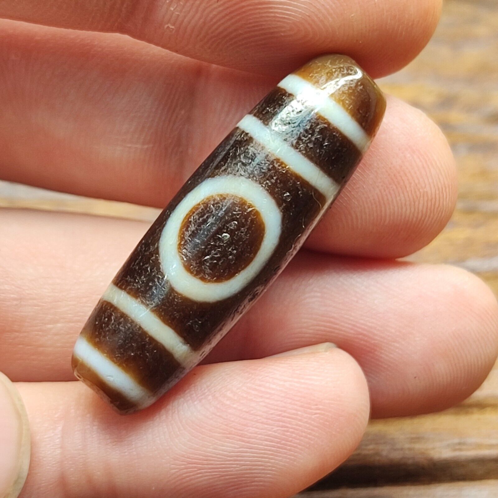 Antique Old Tibetan 3 Circle Eyes in Eye Agate stone Dzi Bead Amulet