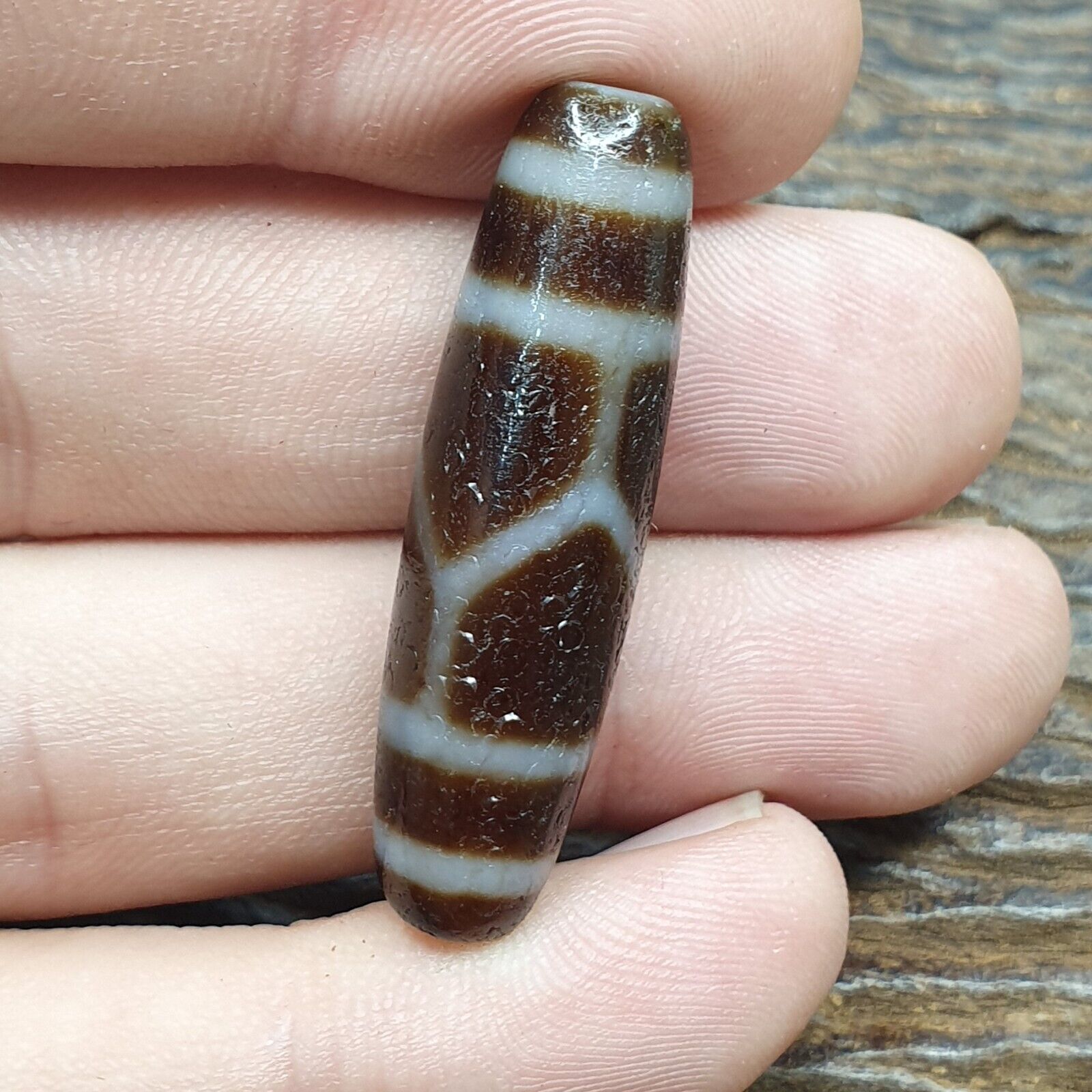 Antique Old Tibetan 6 Football pattern Eyes Agate stone Dzi Bead Amulet CT-3