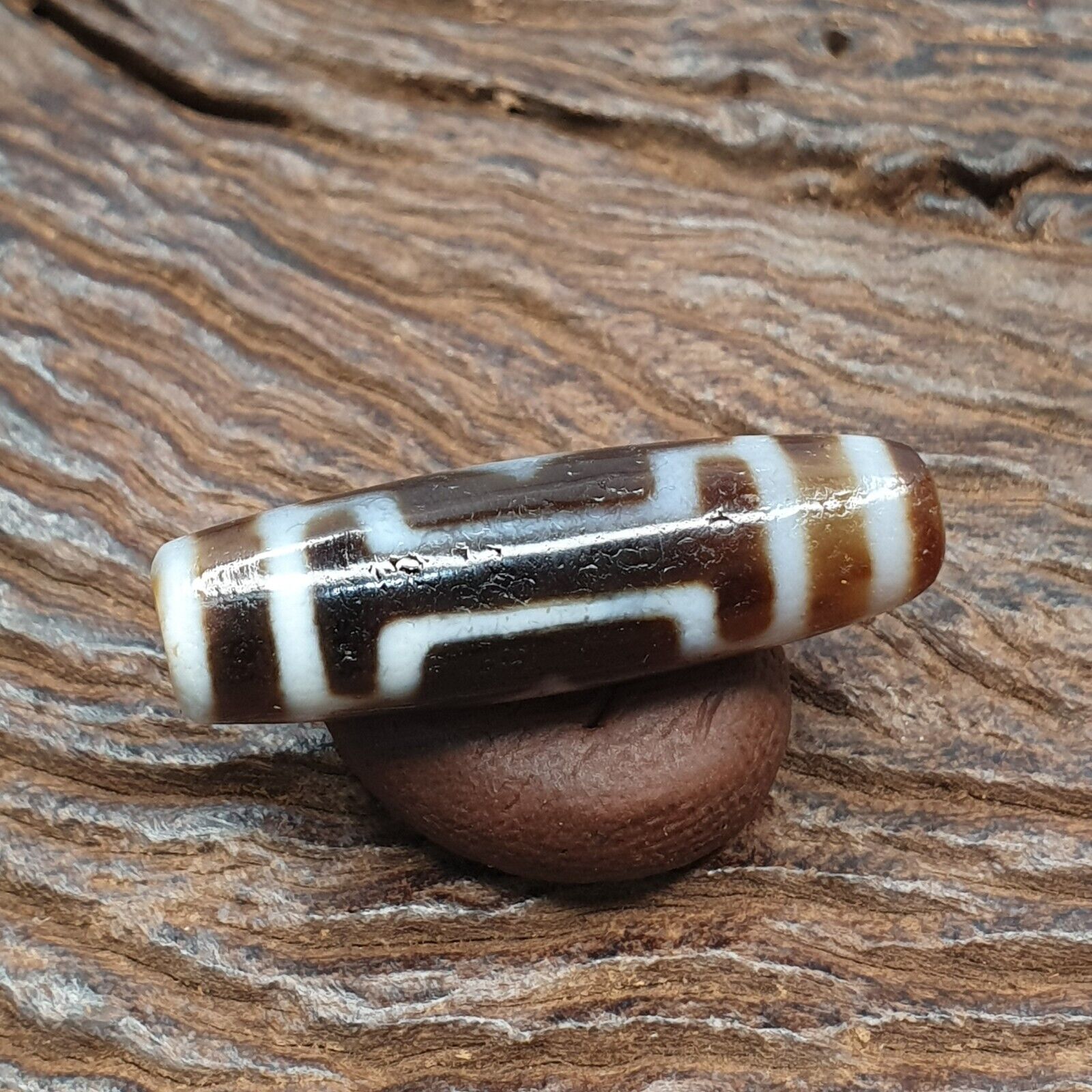 Old Tibetan Himalayan Diamond Eyes Agate stone Dzi Bead Amulet CT-4