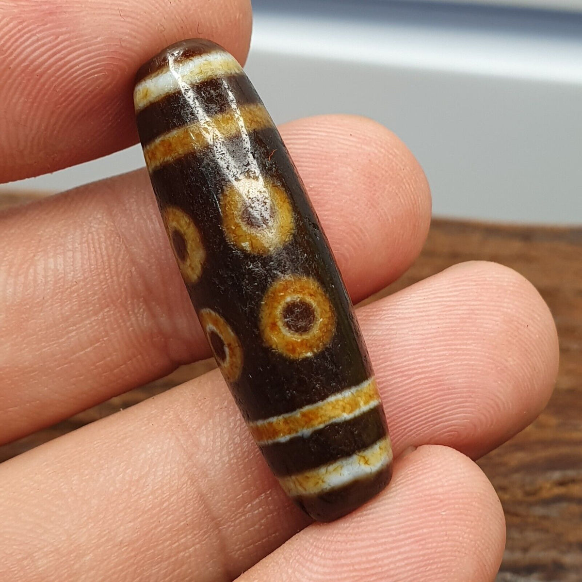 Old Tibetan Himalayan 8 Eyes 4 Stripes Agate stone Dzi Bead Amulet CT-5