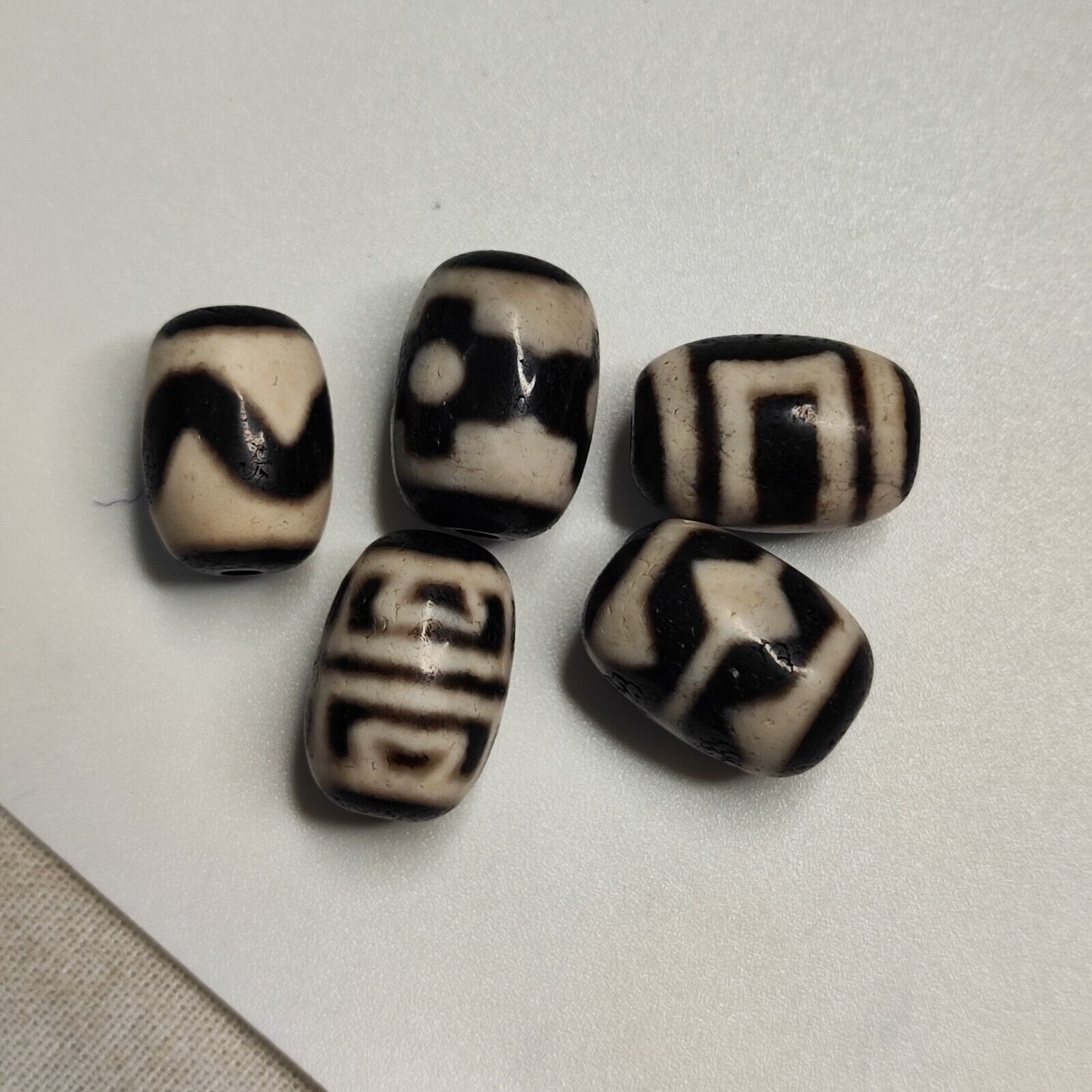 Lot 5 Powerful Unique patterns  Tibetan Agate Dzi Bead Amulet 129