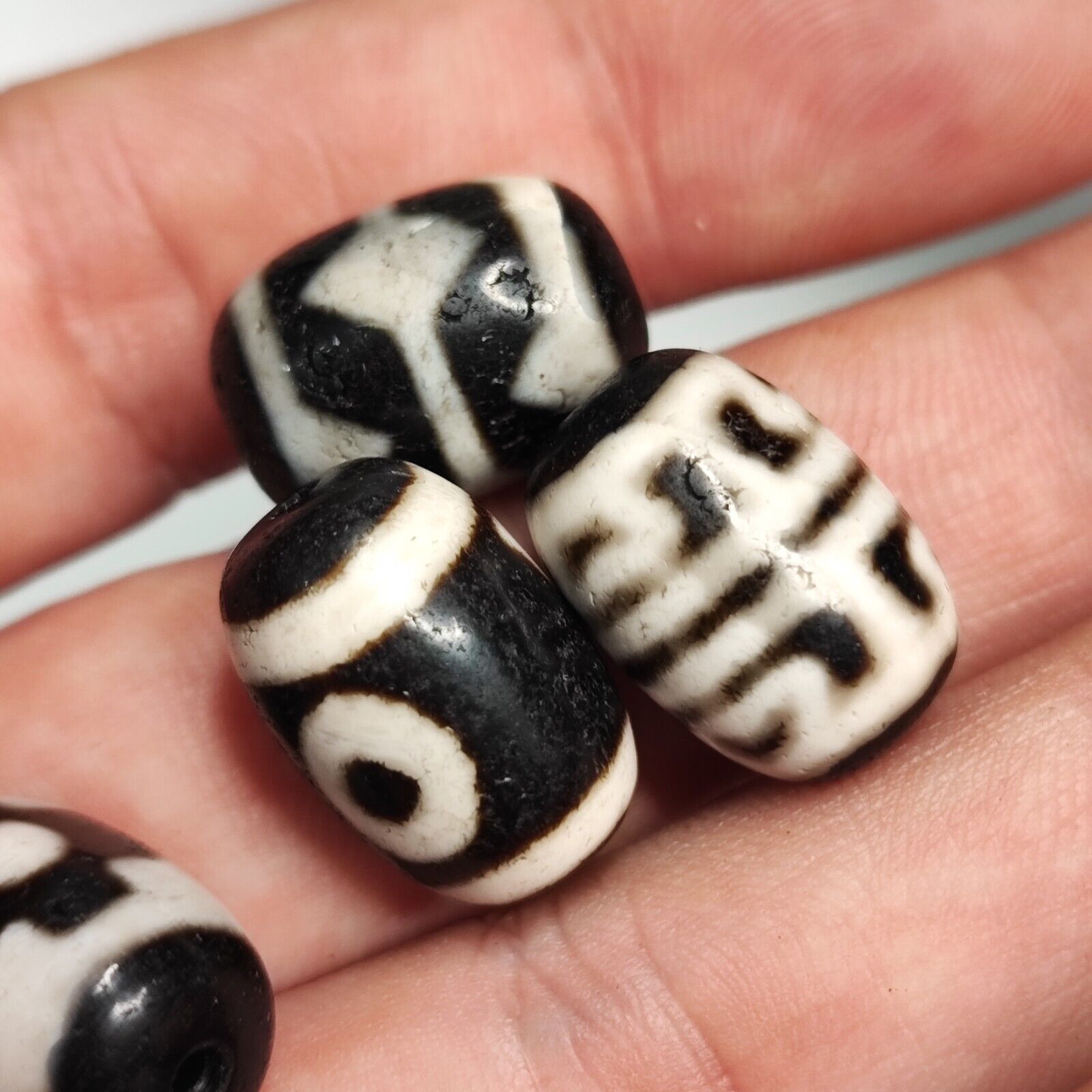 Lot 5 Powerful Unique patterns  Tibetan Agate Dzi Bead Amulet 129