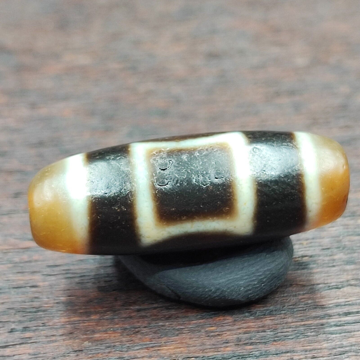 Antique Old Tibetan 1Circle Eyes 1 Aquare Eye Agate stone Dzi Bead Amulet 121
