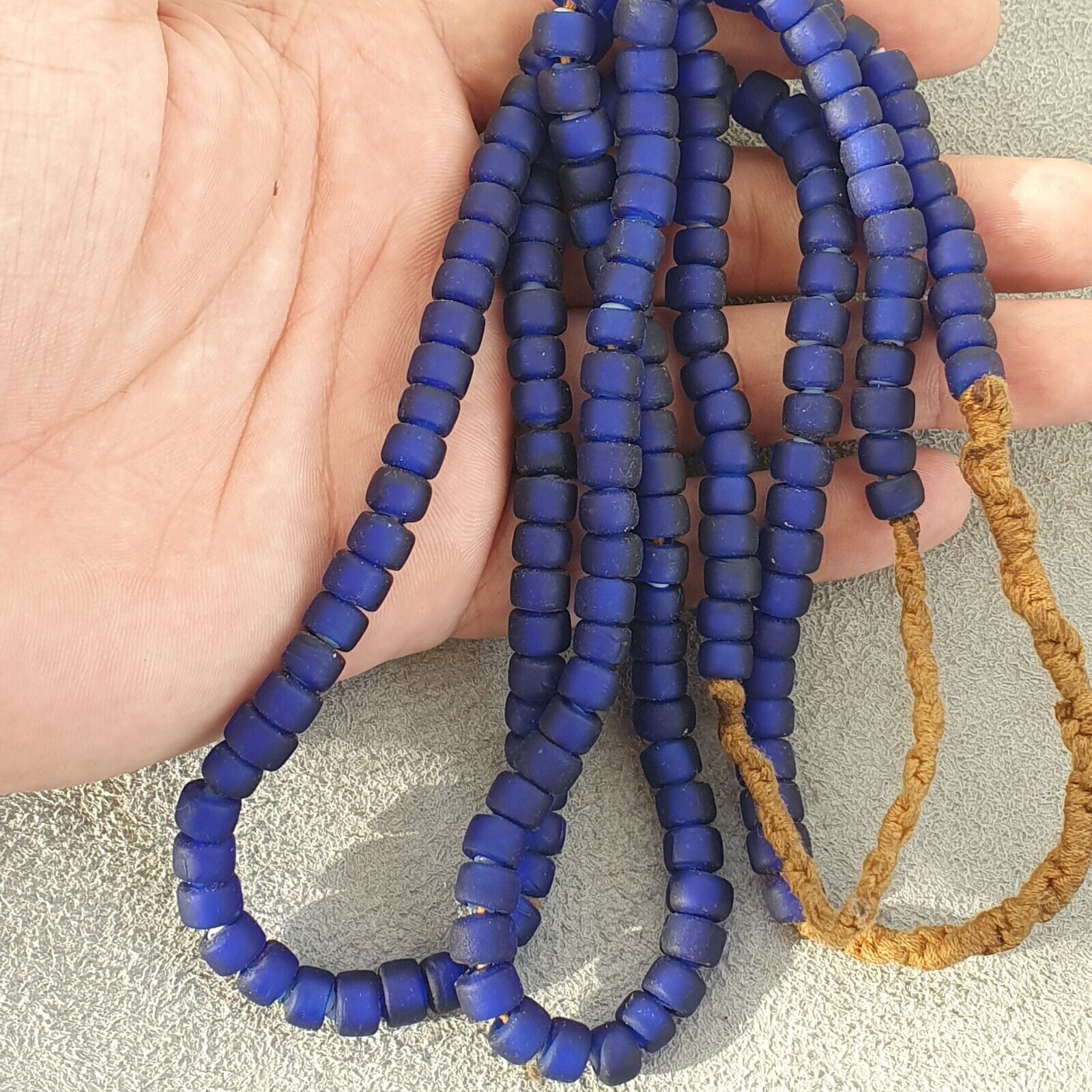 BEAUTIFUL OLD AFRICAN Cobalt blue GLASS ANTIQUE Style BEADS 7MM