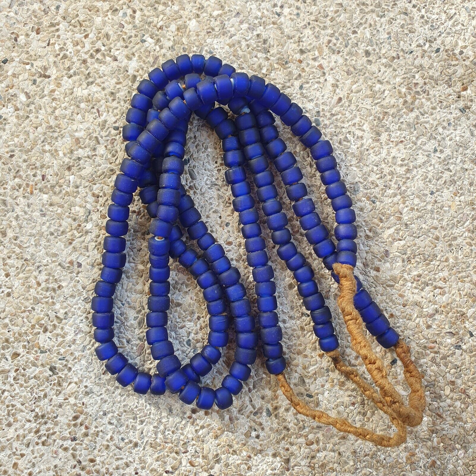 BEAUTIFUL OLD AFRICAN Cobalt blue GLASS ANTIQUE Style BEADS 7MM