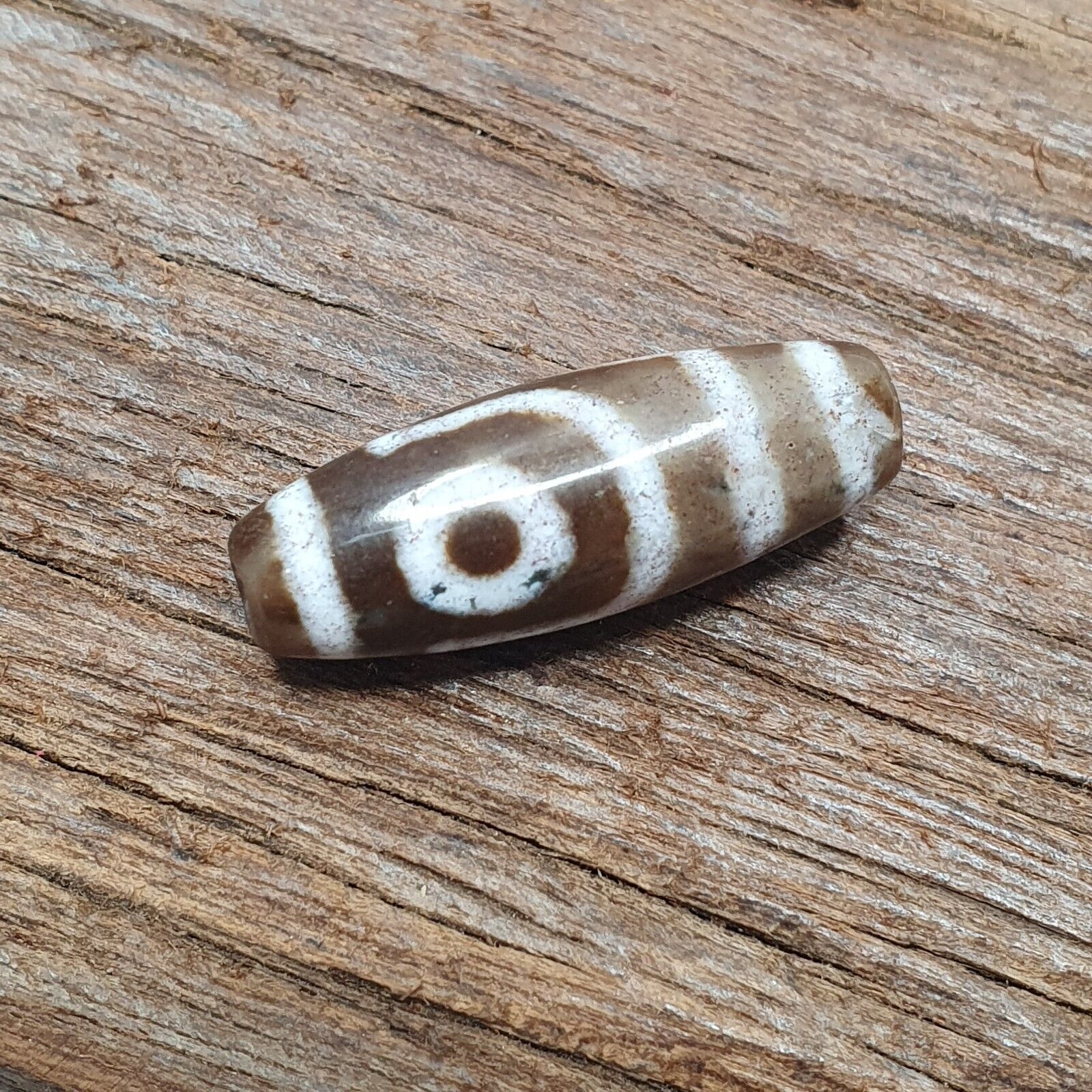Eye Bead Tibetan dzi bead old amulet Agate Tibet gzi pendant
