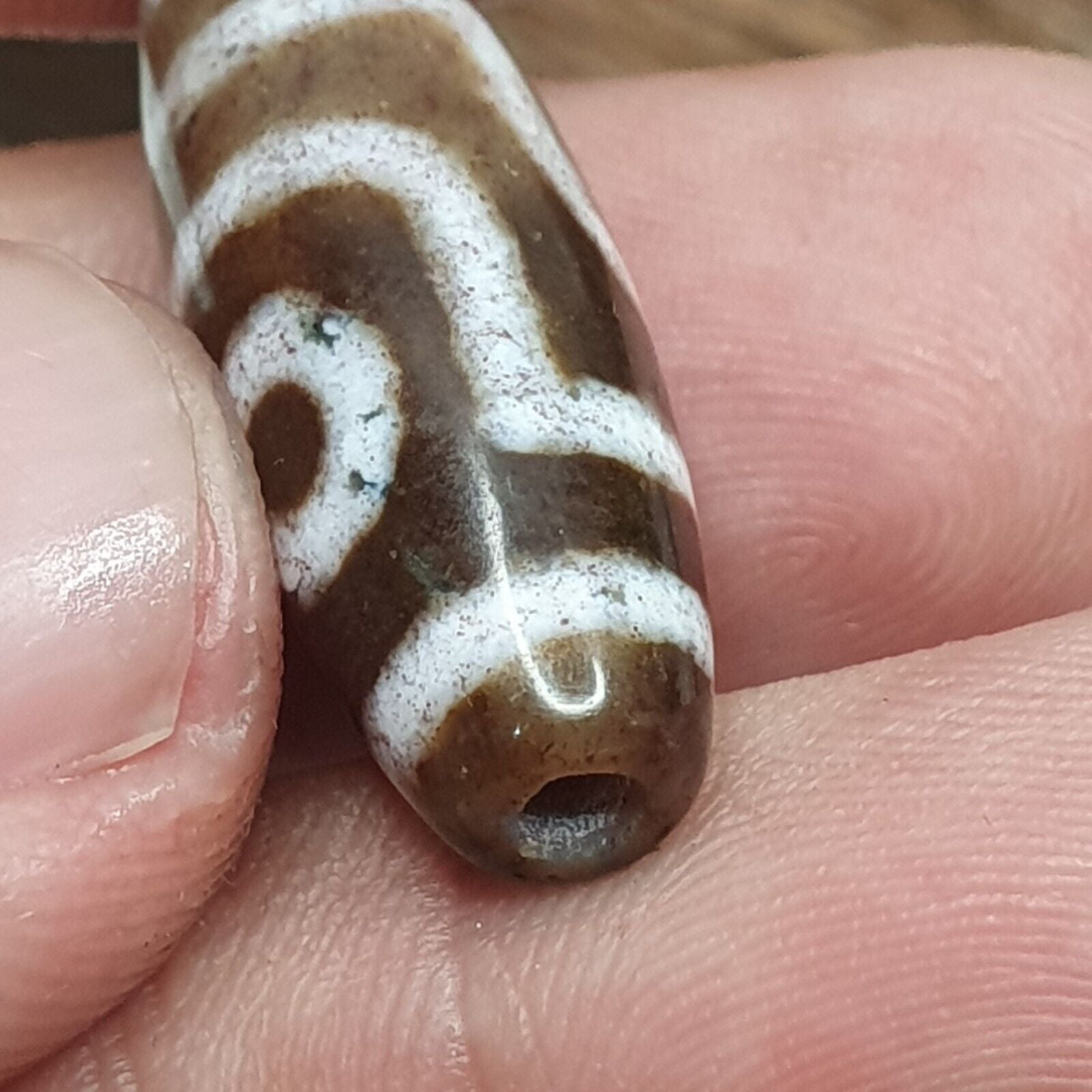 Eye Bead Tibetan dzi bead old amulet Agate Tibet gzi pendant