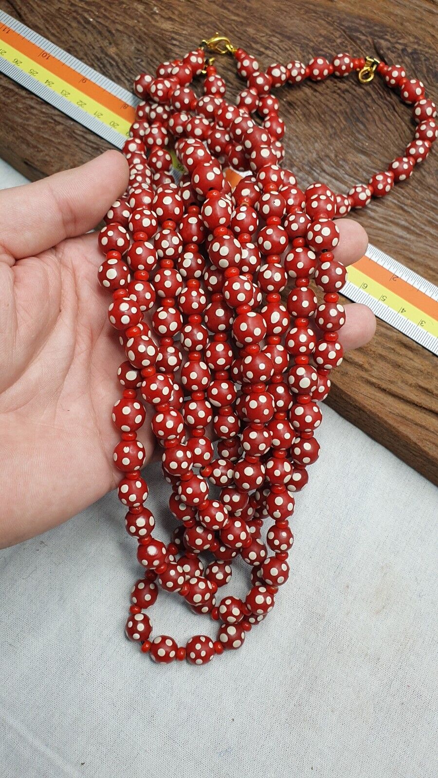 Venetian red Whiteheart and venetian Inspired Red Skunk Glass Beads Necklace