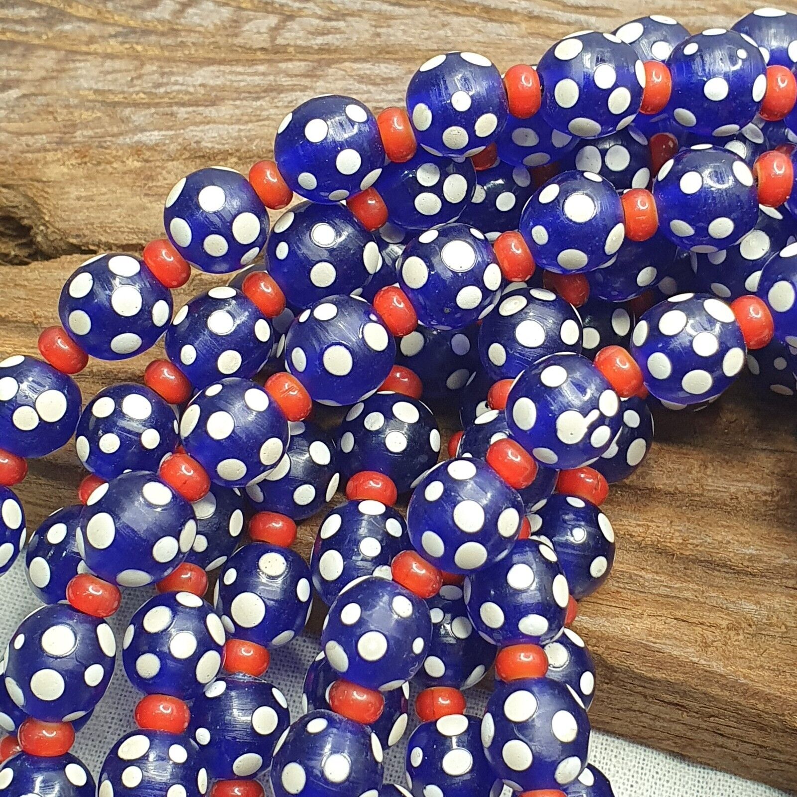 Venetian red Whiteheart and venetian Inspired Blue Skunk Glass Beads Necklace