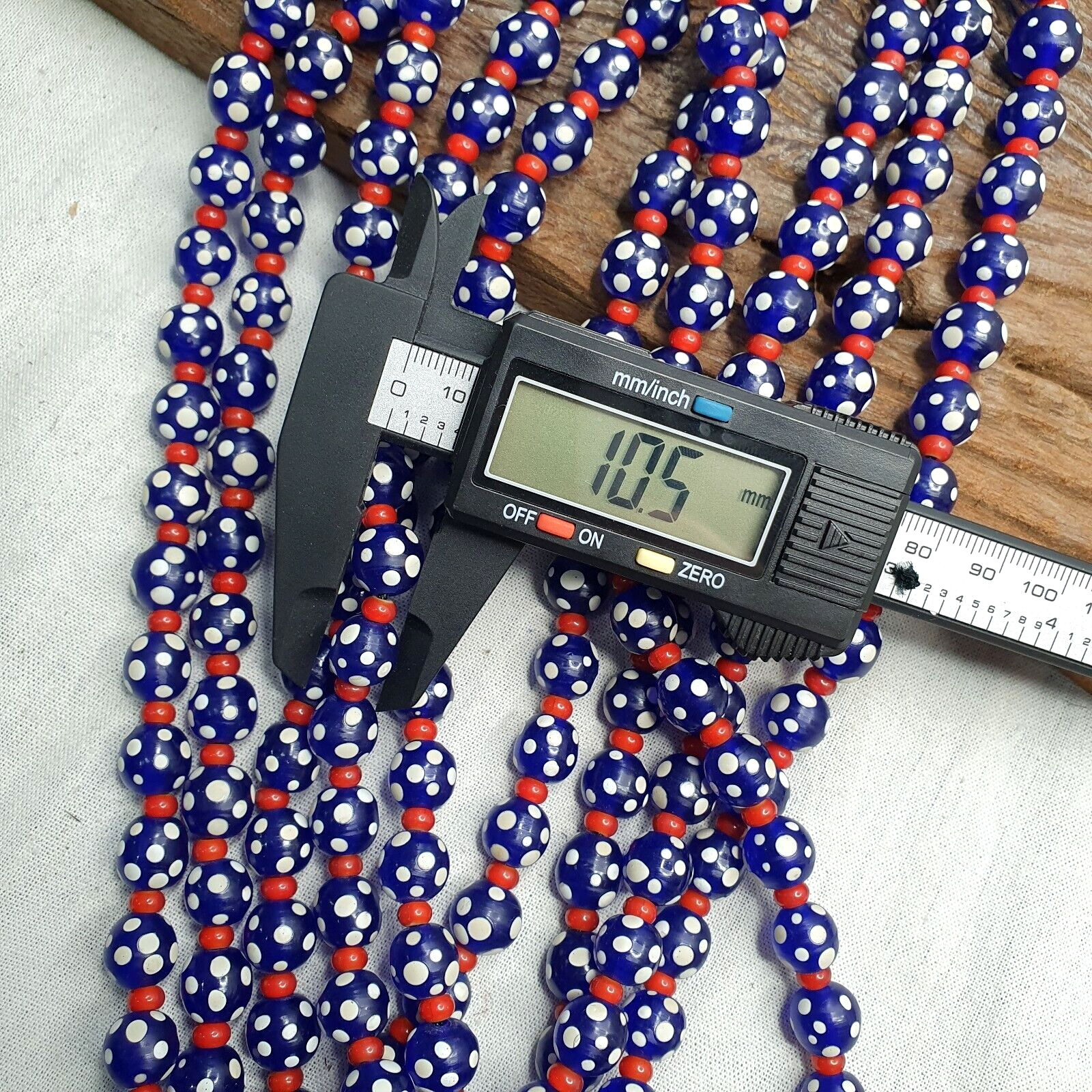 Venetian red Whiteheart and venetian Inspired Blue Skunk Glass Beads Necklace
