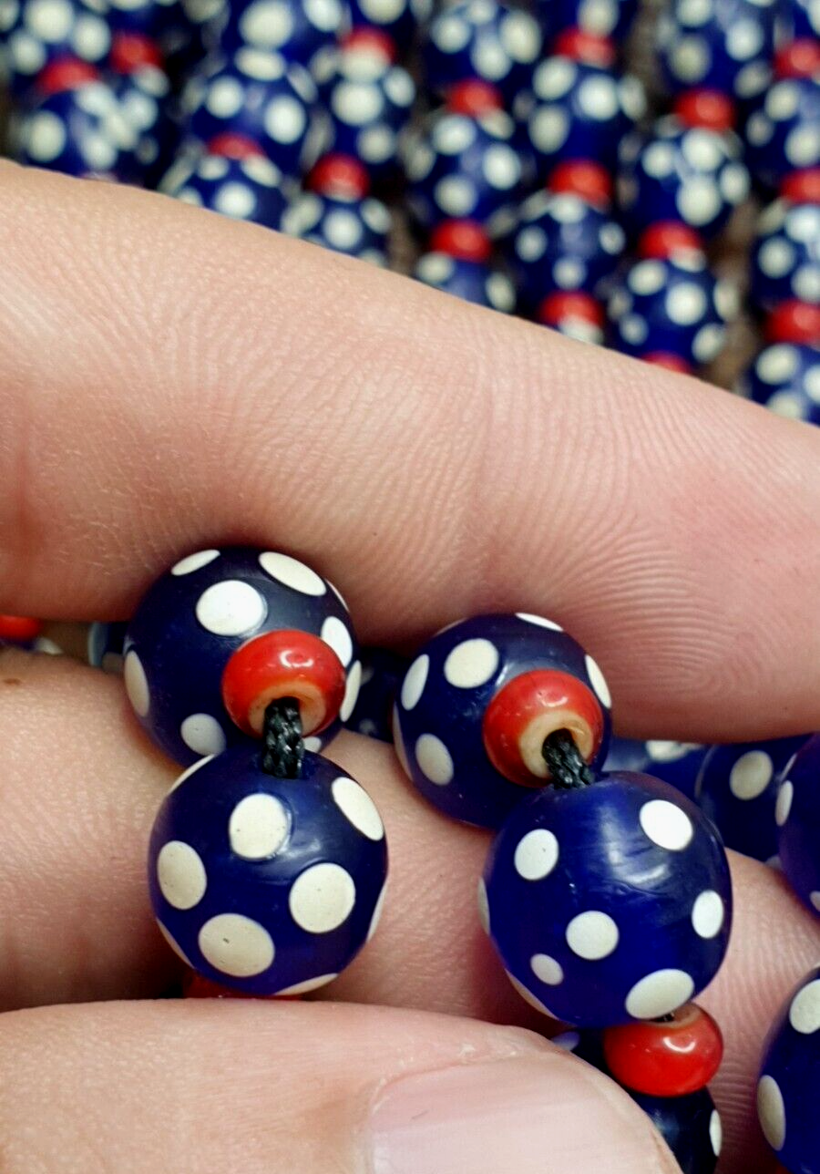 Venetian red Whiteheart and venetian Inspired Blue Skunk Glass Beads Necklace