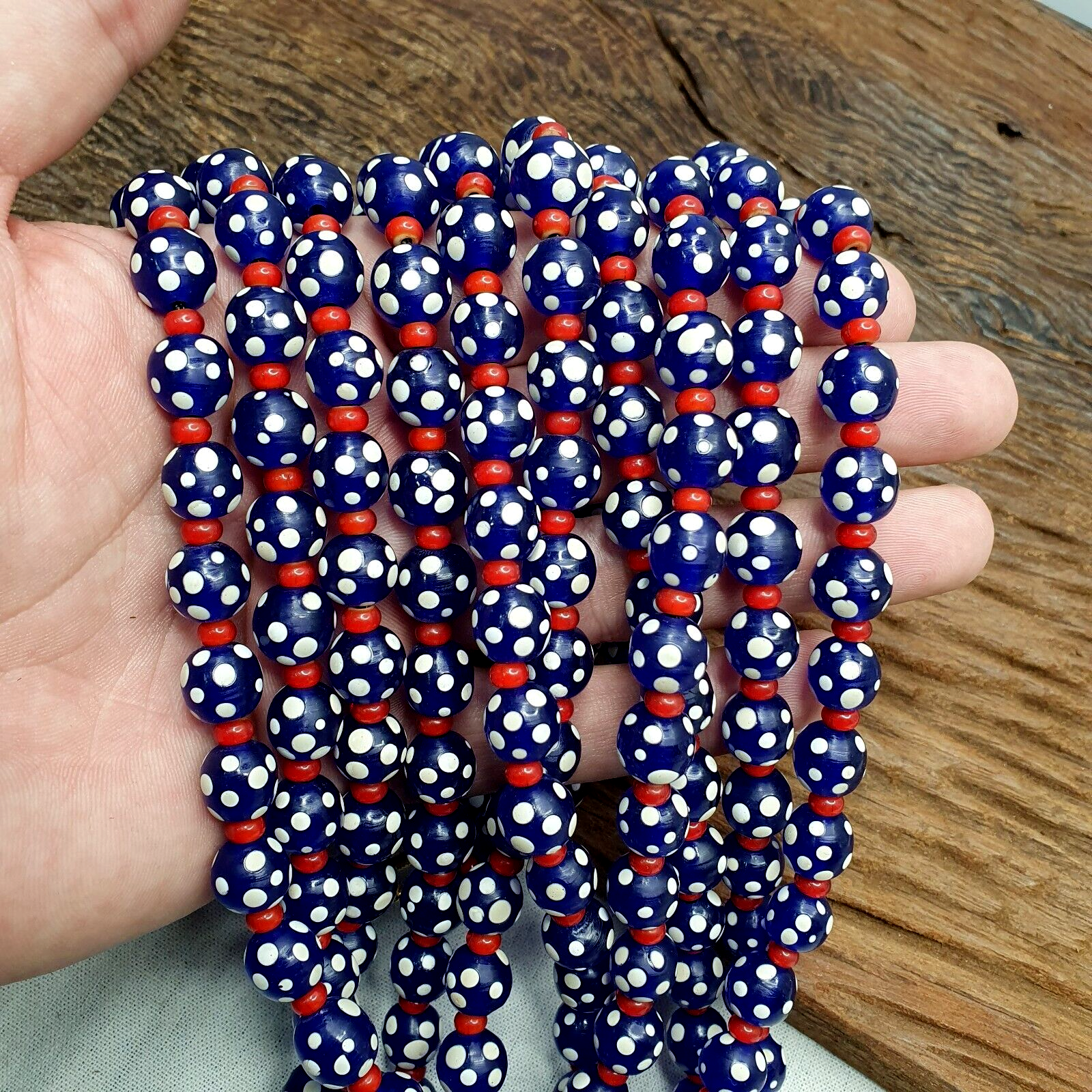Venetian red Whiteheart and venetian Inspired Blue Skunk Glass Beads Necklace