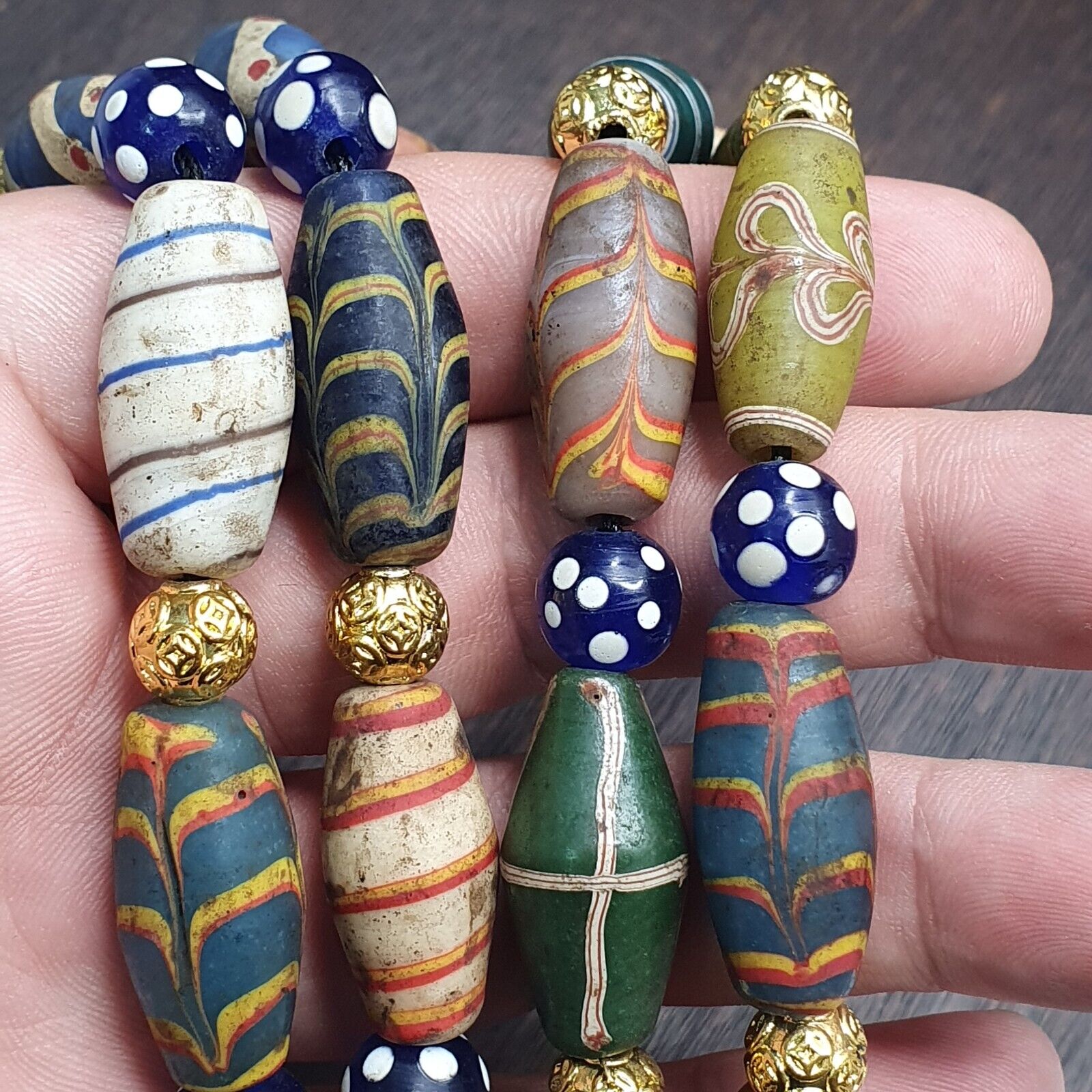 Vintage Beads Collection Feather and Skunk pattern Glass beads Necklace