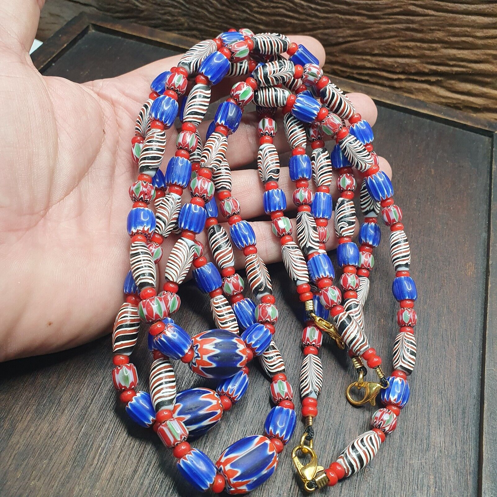 White heart With Venetian Style Chevron, Feather Beads Necklace.