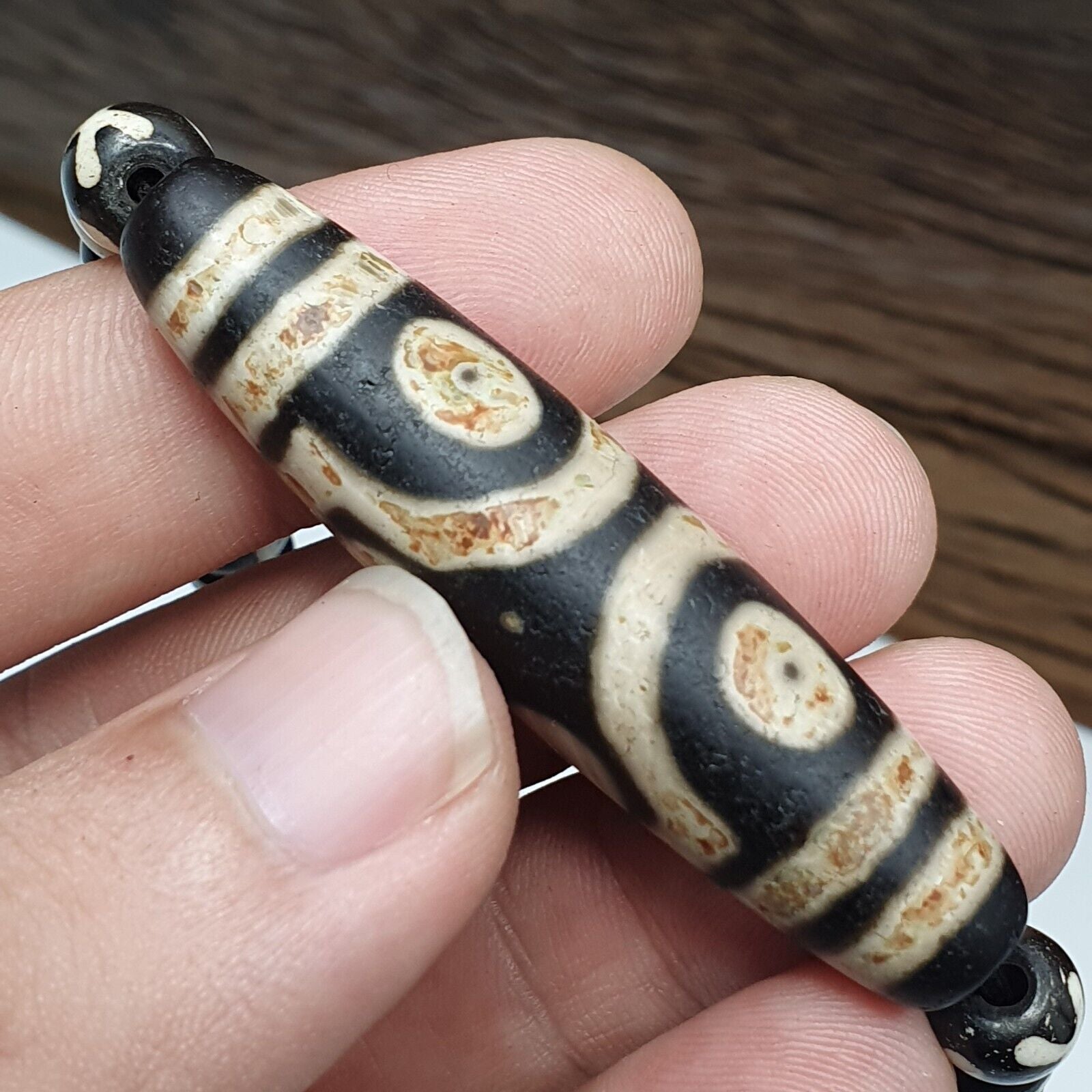 Indo Tibetan Himalayan Bead unique Patterns Dzi Amulet Necklace