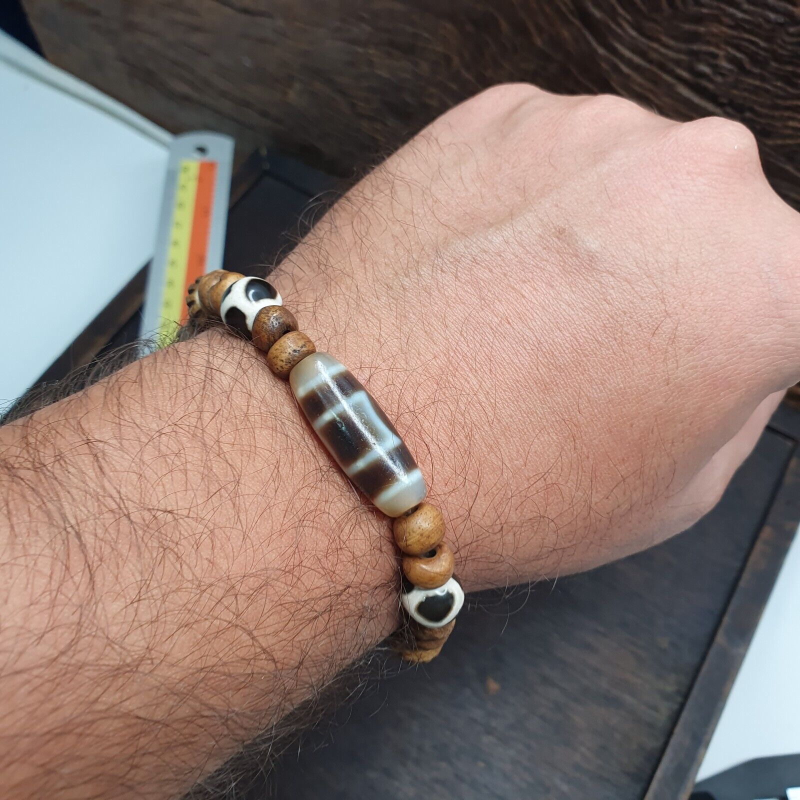 Tibetan 1Circle Eyes 1Aquare Eye Agate Dzi Bead Amulet with carving Bracelet