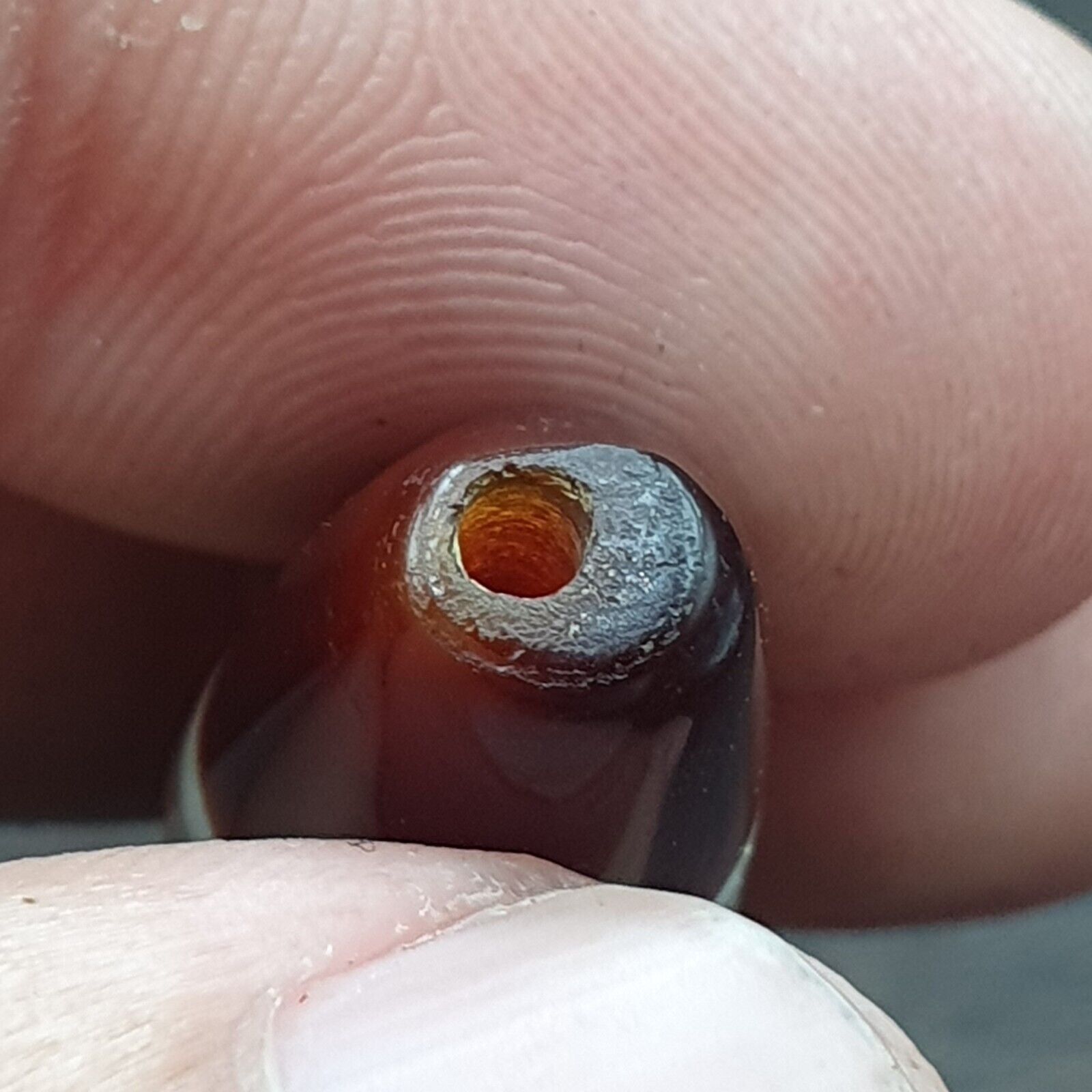Very rare unique Pattern Yemeni Middle Eastern Natural Red Agate Amulet