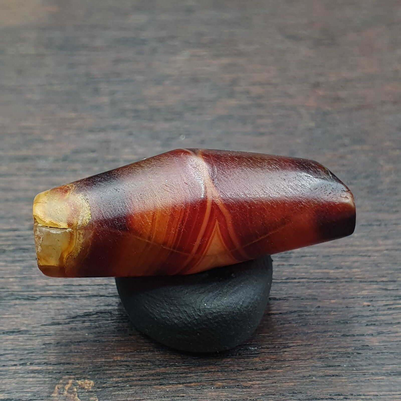 Antique Old Yemeni Agate Natural Eye Rare pattern Banded Agate Bead