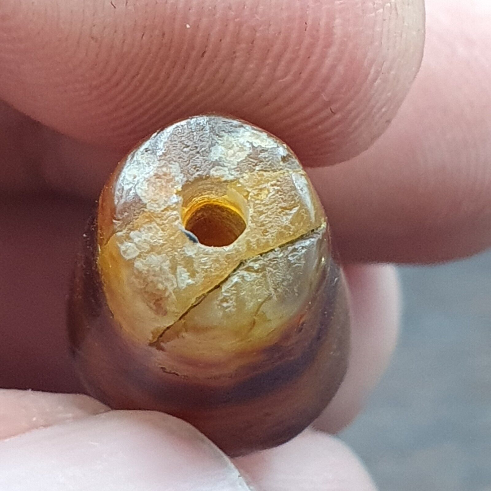 Antique Old Yemeni Agate Natural Eye Rare pattern Banded Agate Bead