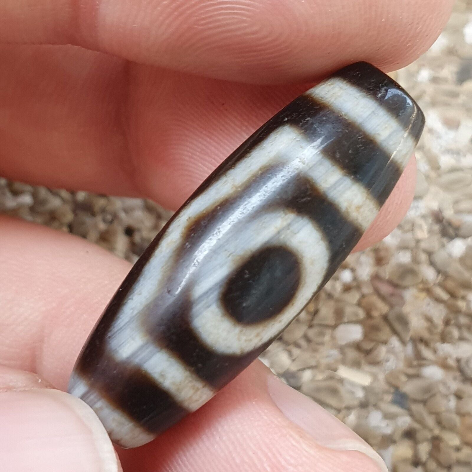 Himalayan Indo Tibetan Agate 3 Circle Eyes Bead Dzi Amulet ATB-3