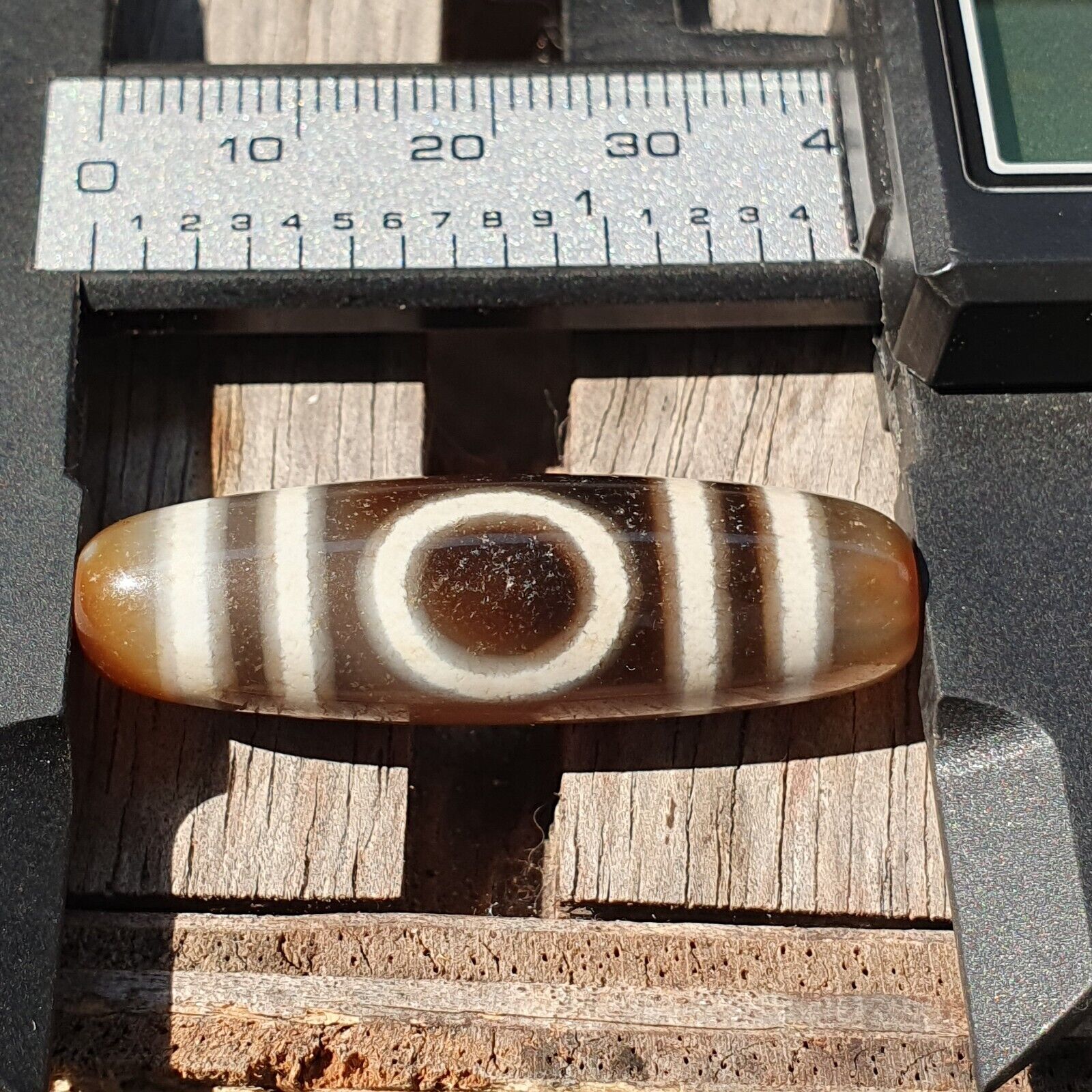 Himalayan Indo Tibetan Agate Circle and Square Eye Bead Dzi Amulet ATB-2