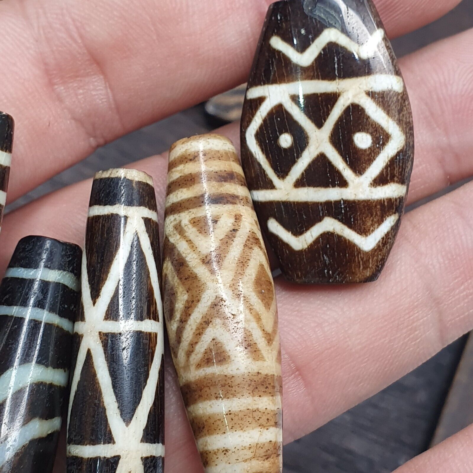 Lot 29 Antique Vintange PUMTEK PYU Beads Rare pattern SILKY PATINA