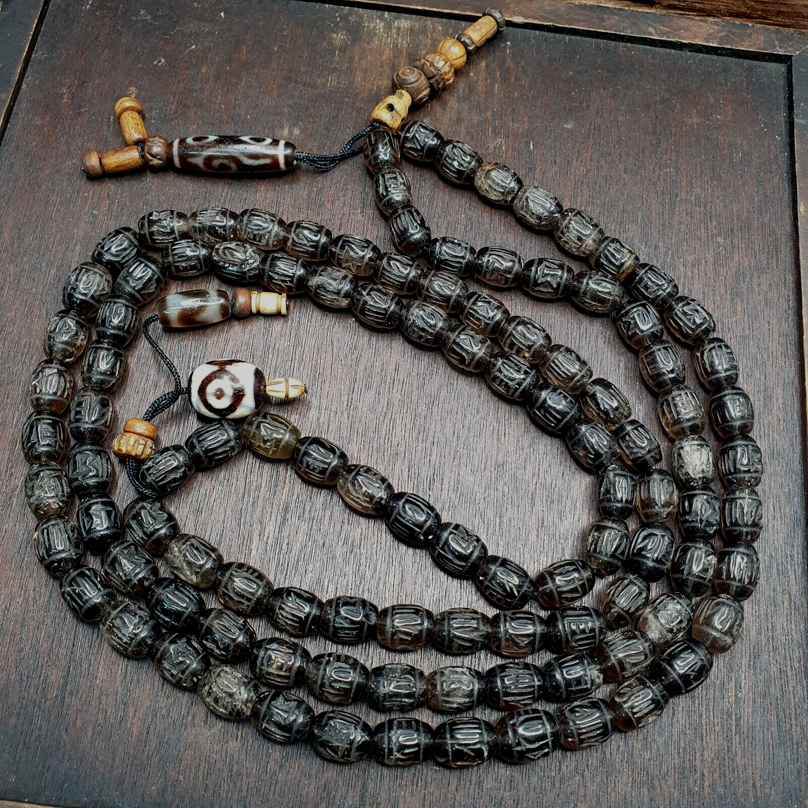 TIBETAN ANTIQUE Carving Smoky Quartz 108 beads with dzi Agate Rosary MALA