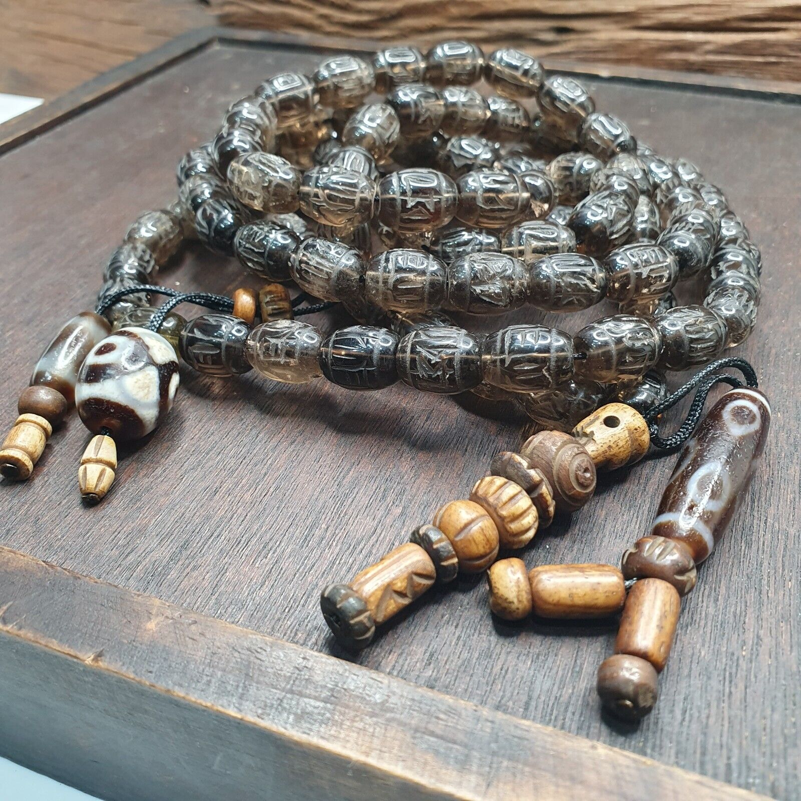 TIBETAN ANTIQUE Carving Smoky Quartz 108 beads with dzi Agate Rosary MALA