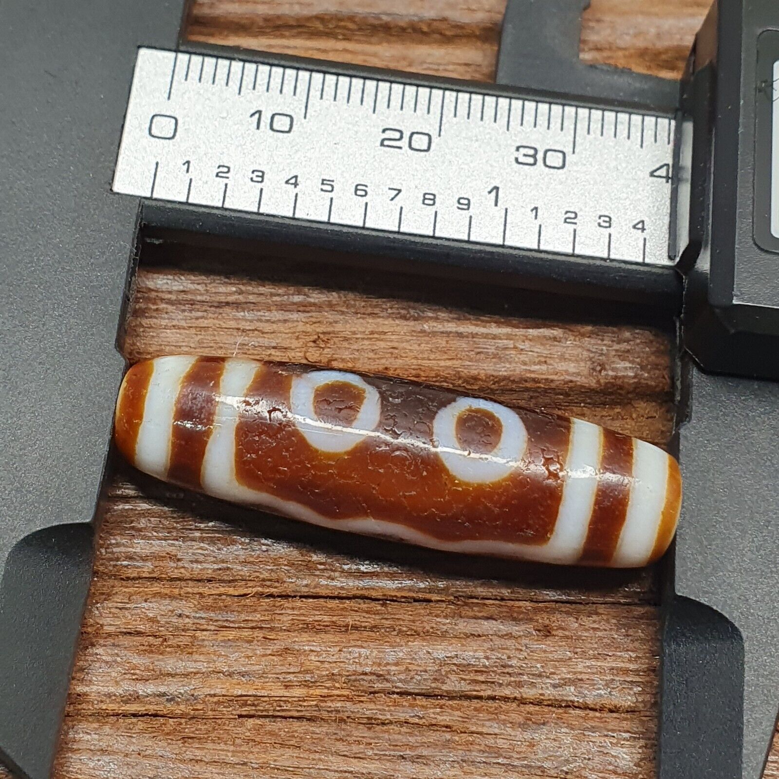 Vintage Tibetan Himalayan 5 Eyes Unique pattern Agate stone Dzi Bead Amulet