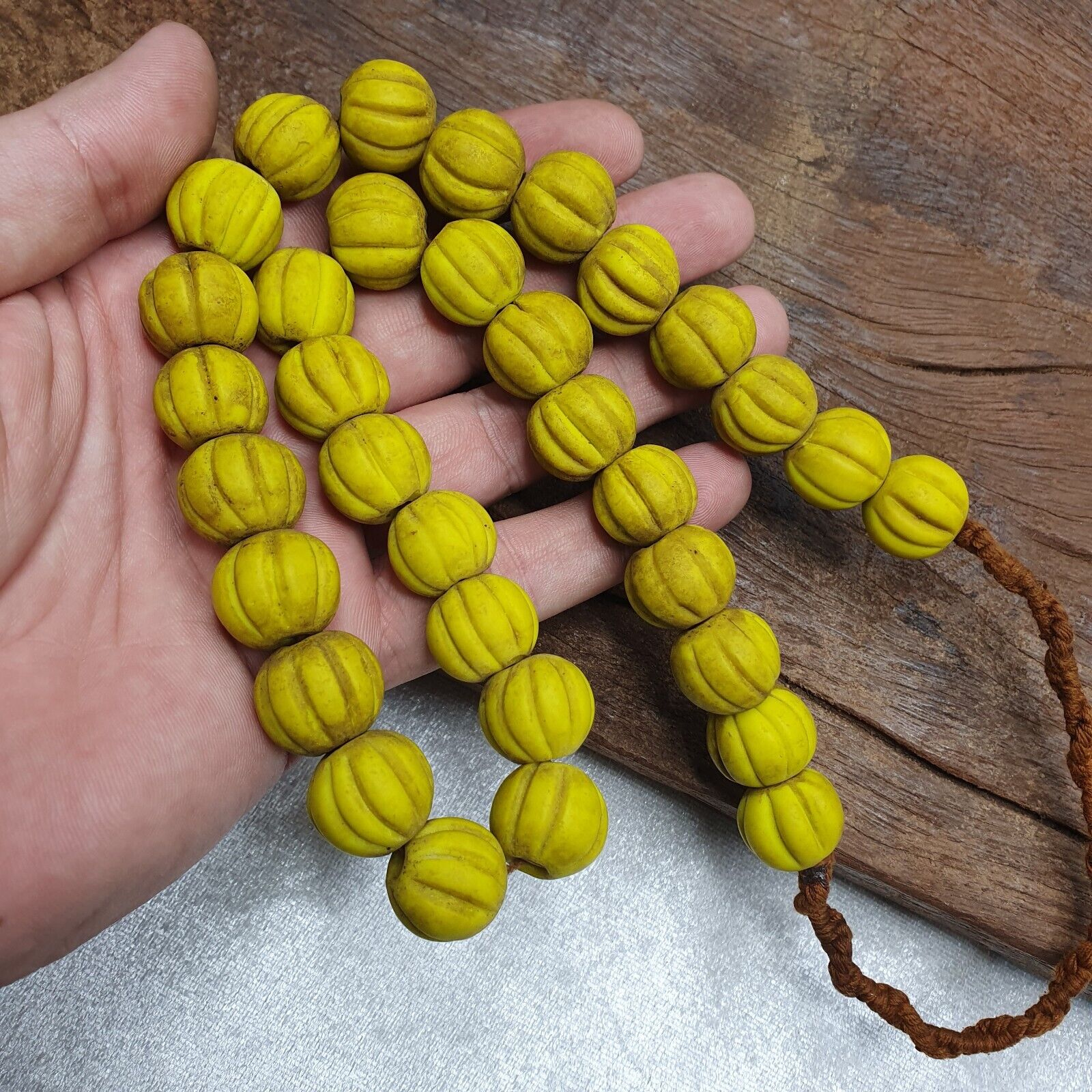 BEAUTIFUL OLD AFRICAN Melon Yellow GLASS Vintage BEADS Strand 16MM