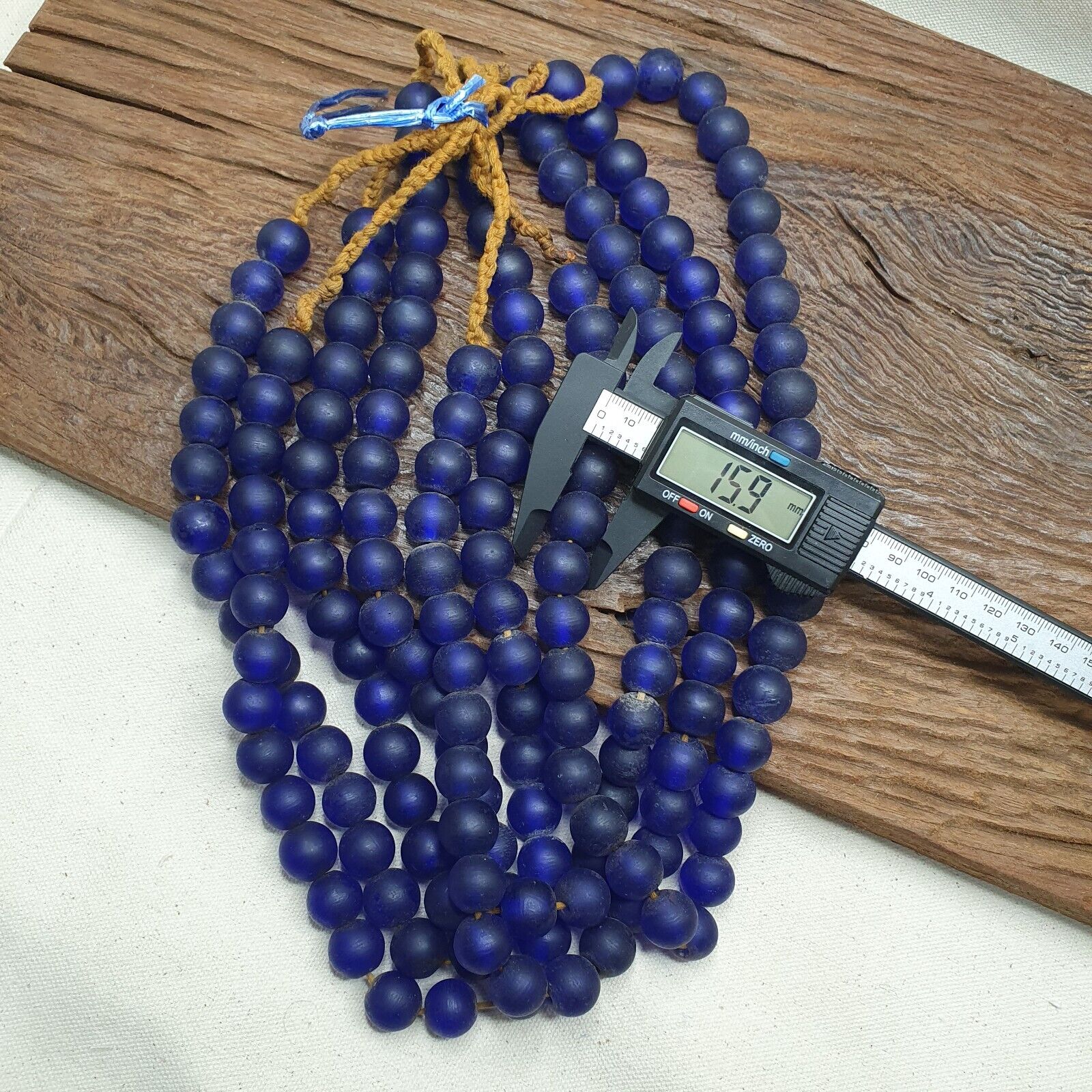 BEAUTIFUL OLD AFRICAN Blue GLASS ANTIQUE BEADS 15-16MM