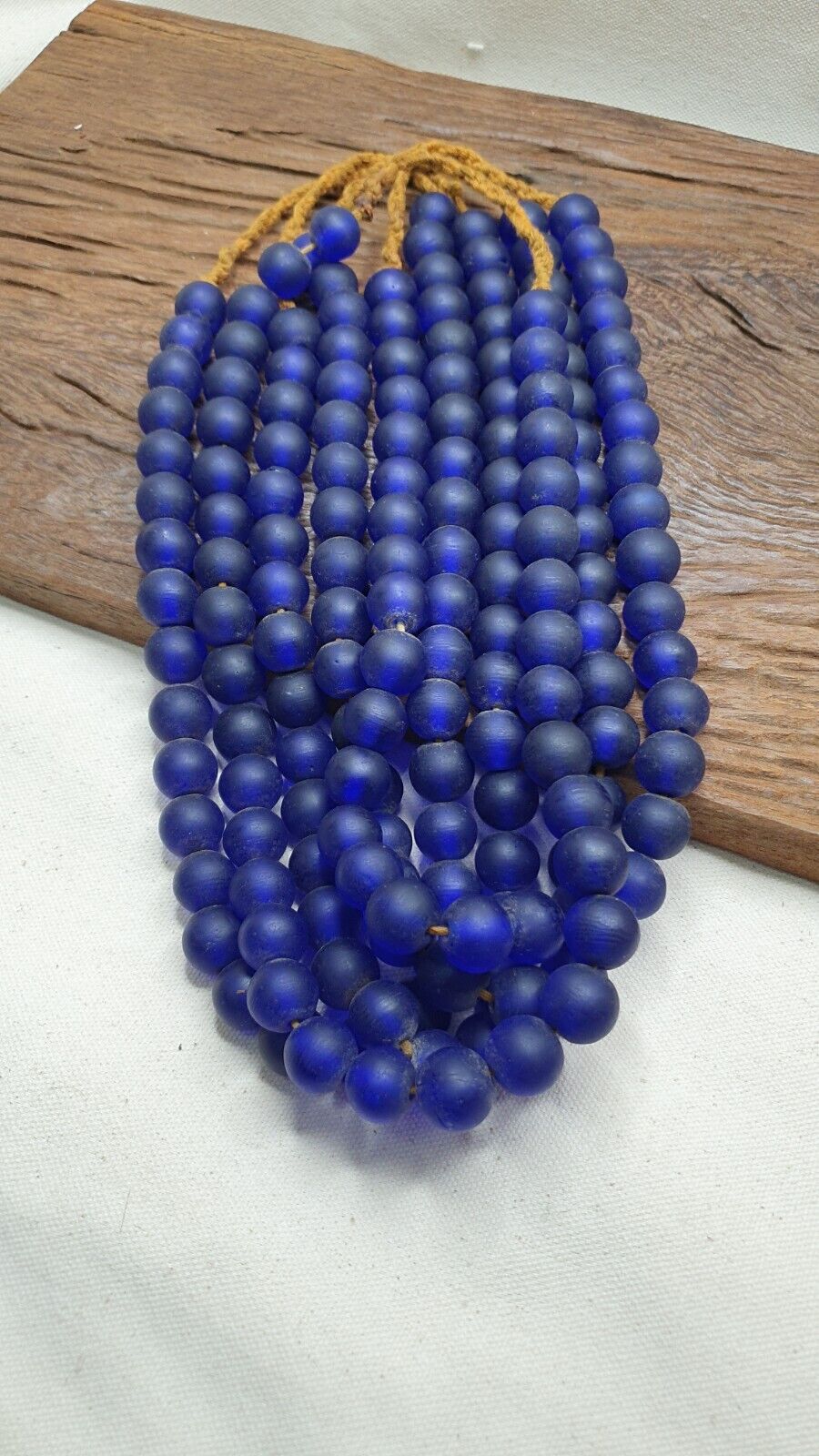 BEAUTIFUL OLD AFRICAN Blue GLASS ANTIQUE BEADS 15-16MM