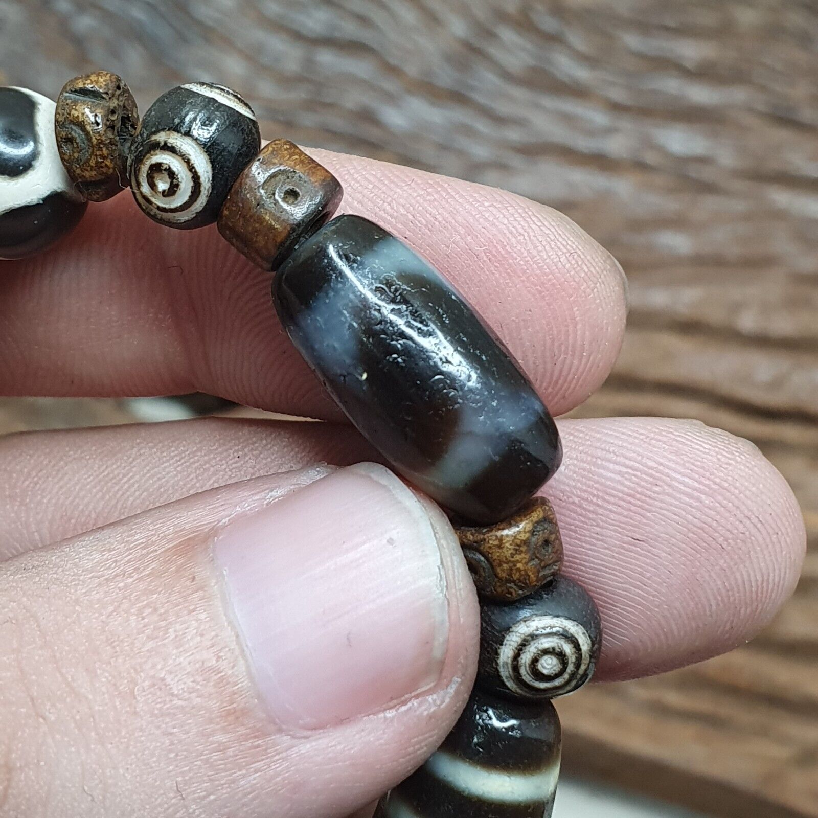 Protective Eyes Lucky Tibetan Mix Patterns Agate Dzi Beads Bracelet TBB-2