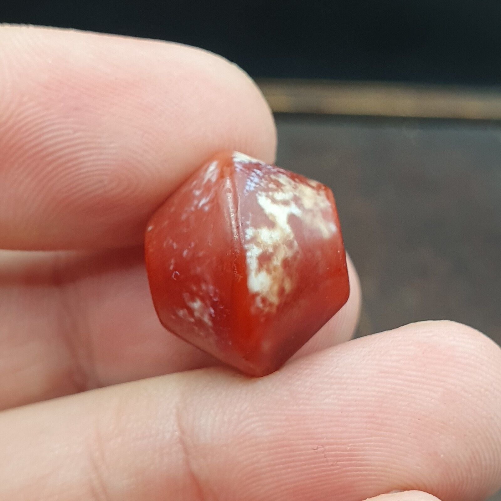 Antique RARE INDO-TIBETAN CARNELIAN / AGATE BEAD (18.3mm x 15.1mm)