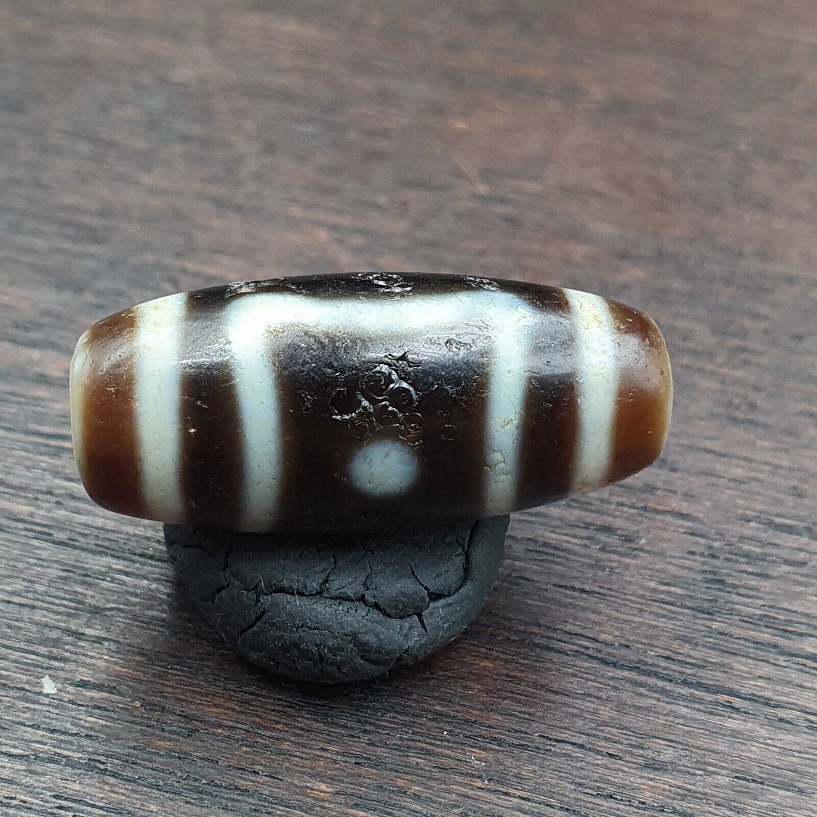 2 Eyes  Circle Squared  Tibetan High Quality Agate Dzi Bead Amulet OTB8-4
