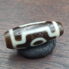 Uniquely 2 Side Eyes Old Tibetan High Quality Agate Dzi Bead Amulet OTB8-3