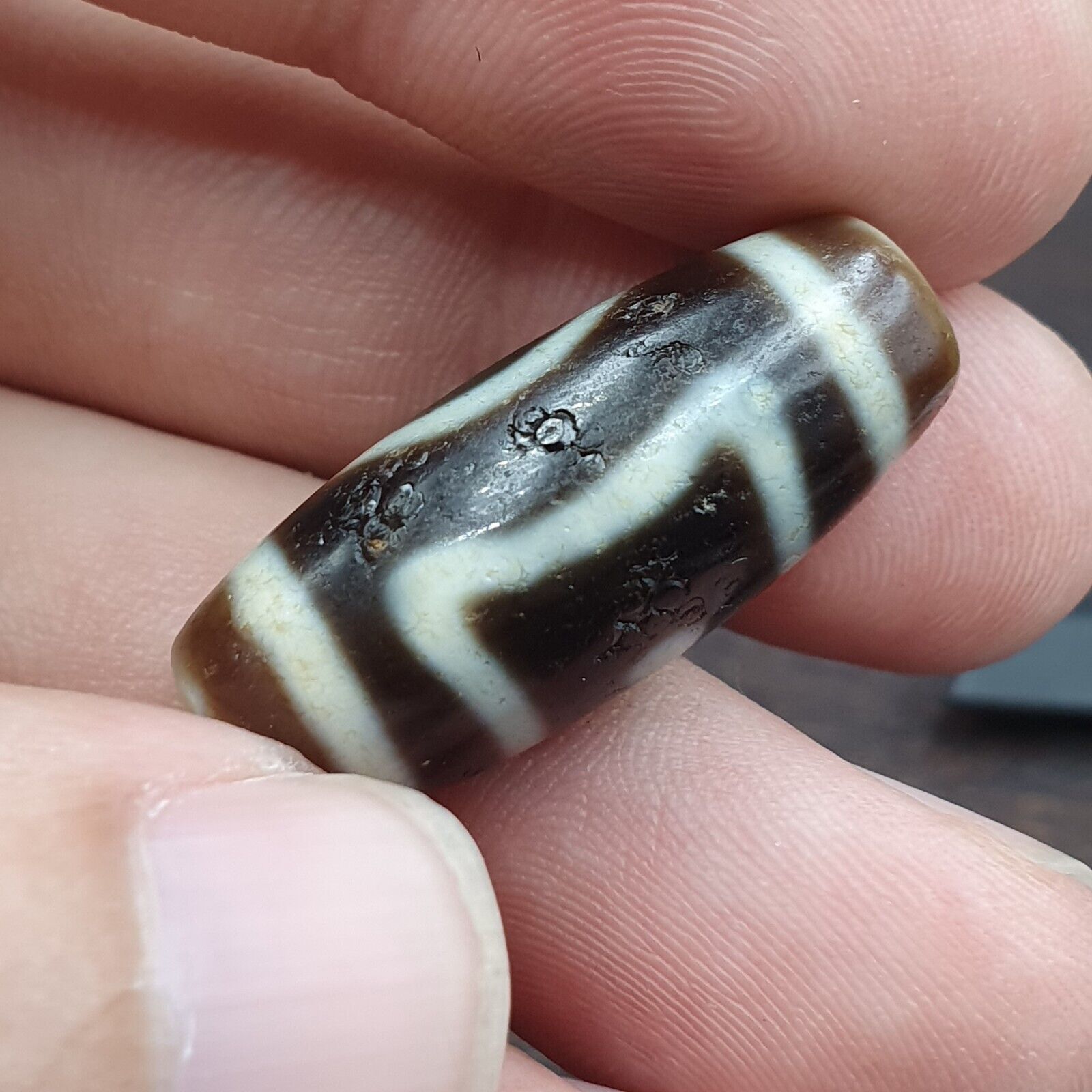 2 Eyes  Circle Squared  Tibetan High Quality Agate Dzi Bead Amulet OTB8-4