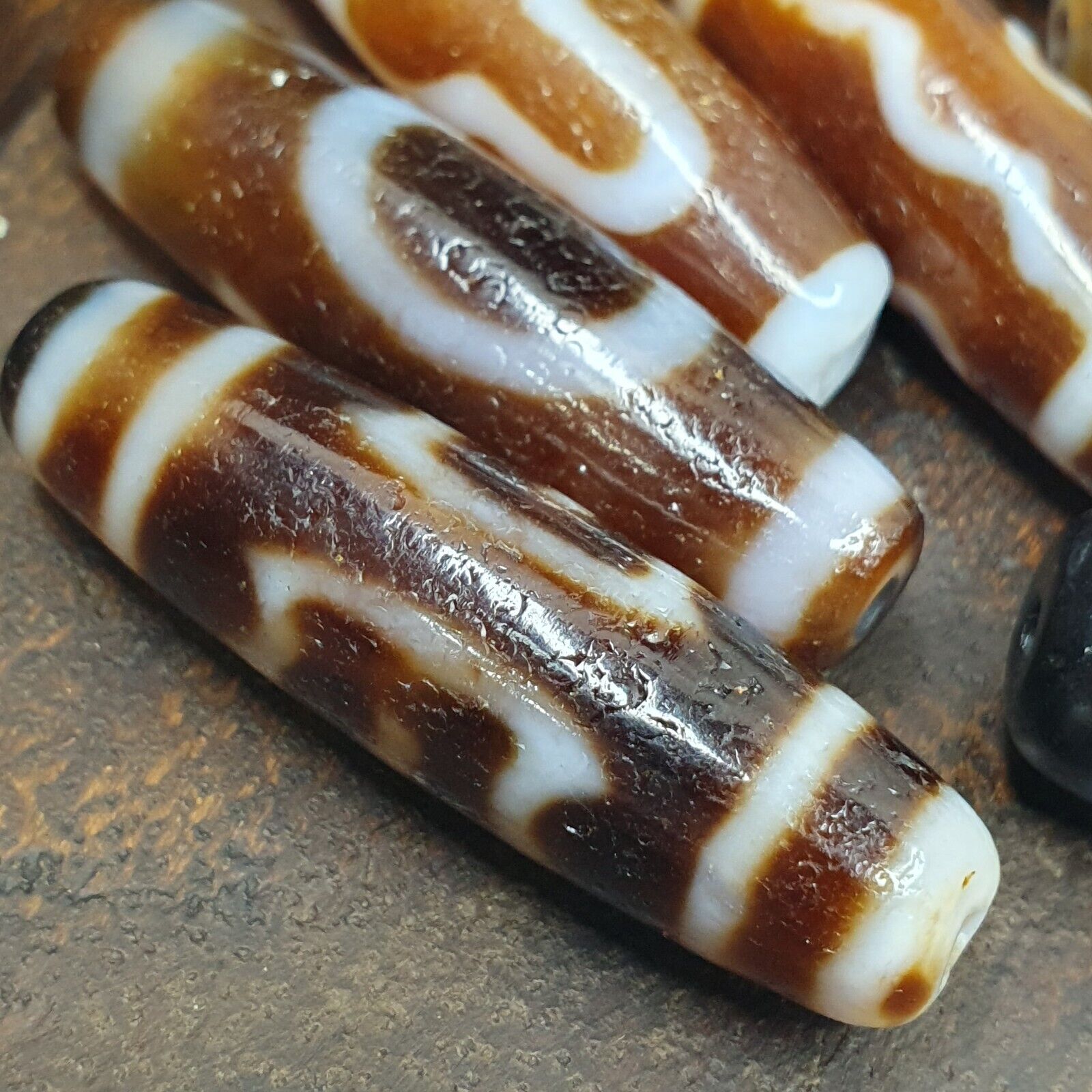 Lot 10 Tibetan Unique patterns Eyes Agate stone Dzi Bead Amulet L10P