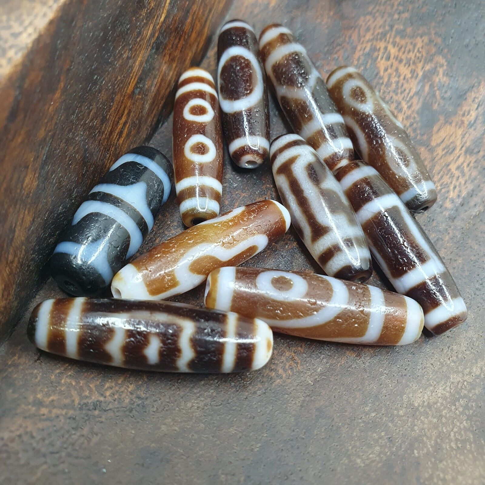Lot 10 Tibetan Unique patterns Eyes Agate stone Dzi Bead Amulet L10P