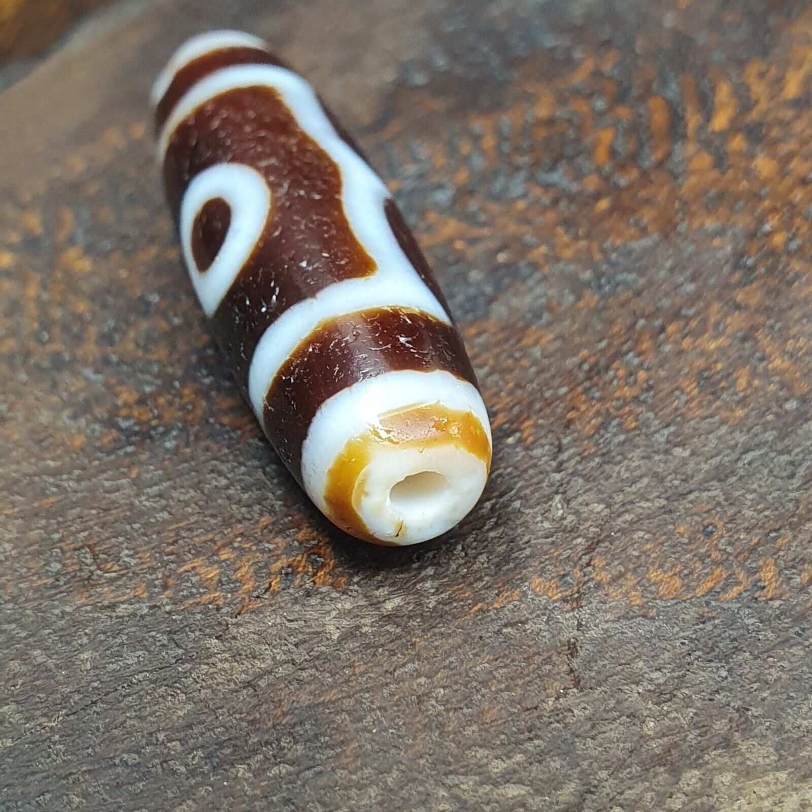 Vintage Tibetan 3 Round Eyes Unique pattern Agate stone Dzi Bead Amulet