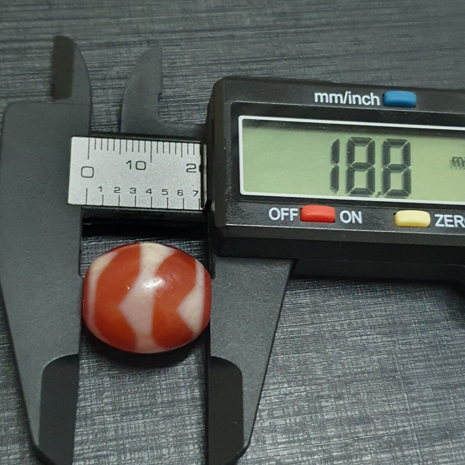 Himalayan Indo Tibetan Red Agate Dzi Amulet Bead OTB-3