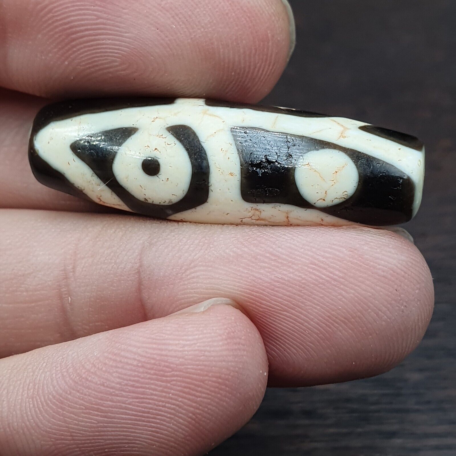 Tibetan 8 Eyes Agate stone HQ Very rare Dzi Bead Amulet