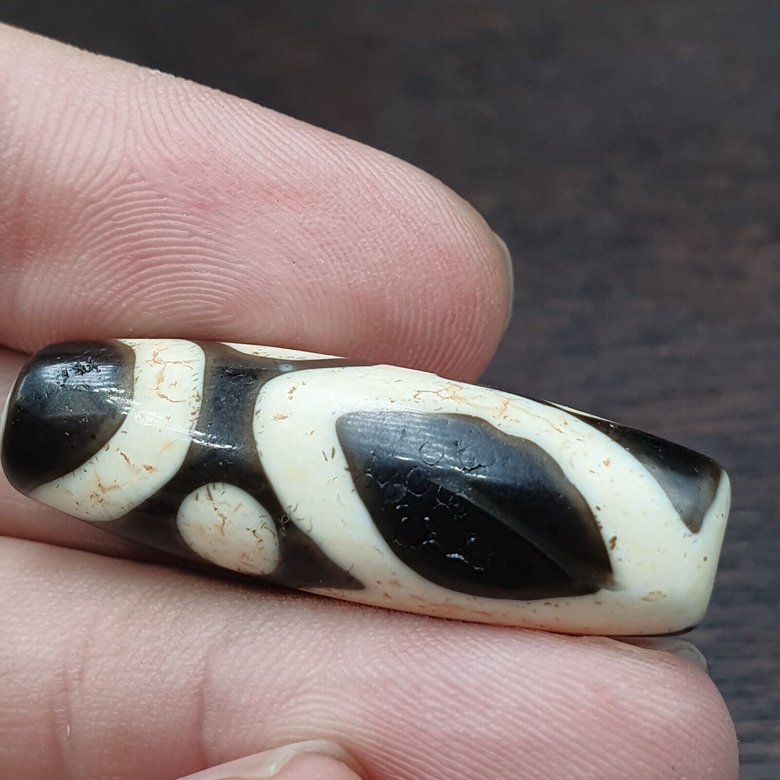 Tibetan 8 Eyes Agate stone HQ Very rare Dzi Bead Amulet
