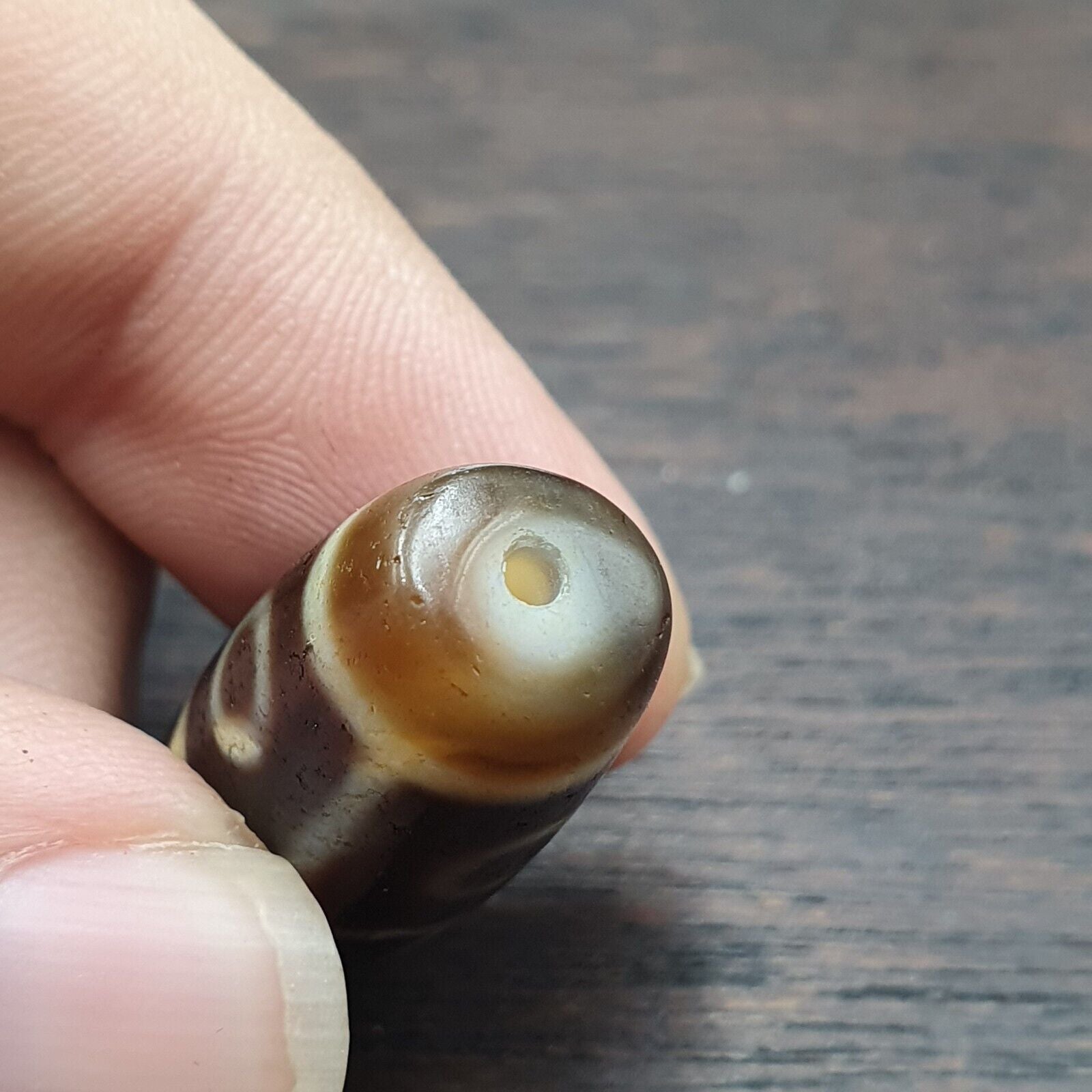 Beautiful Tibetan 6 Eyes Agate stone HQ Very rare Dzi Bead Amulet