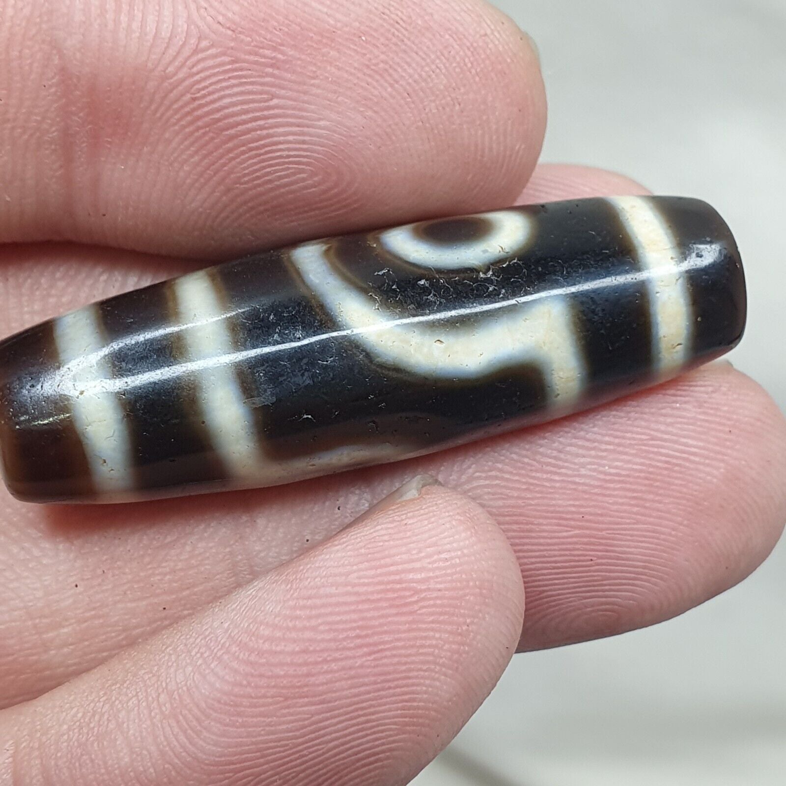 Antique Old Tibetan 2Circle Eyes Agate stone Dzi Bead Amulet