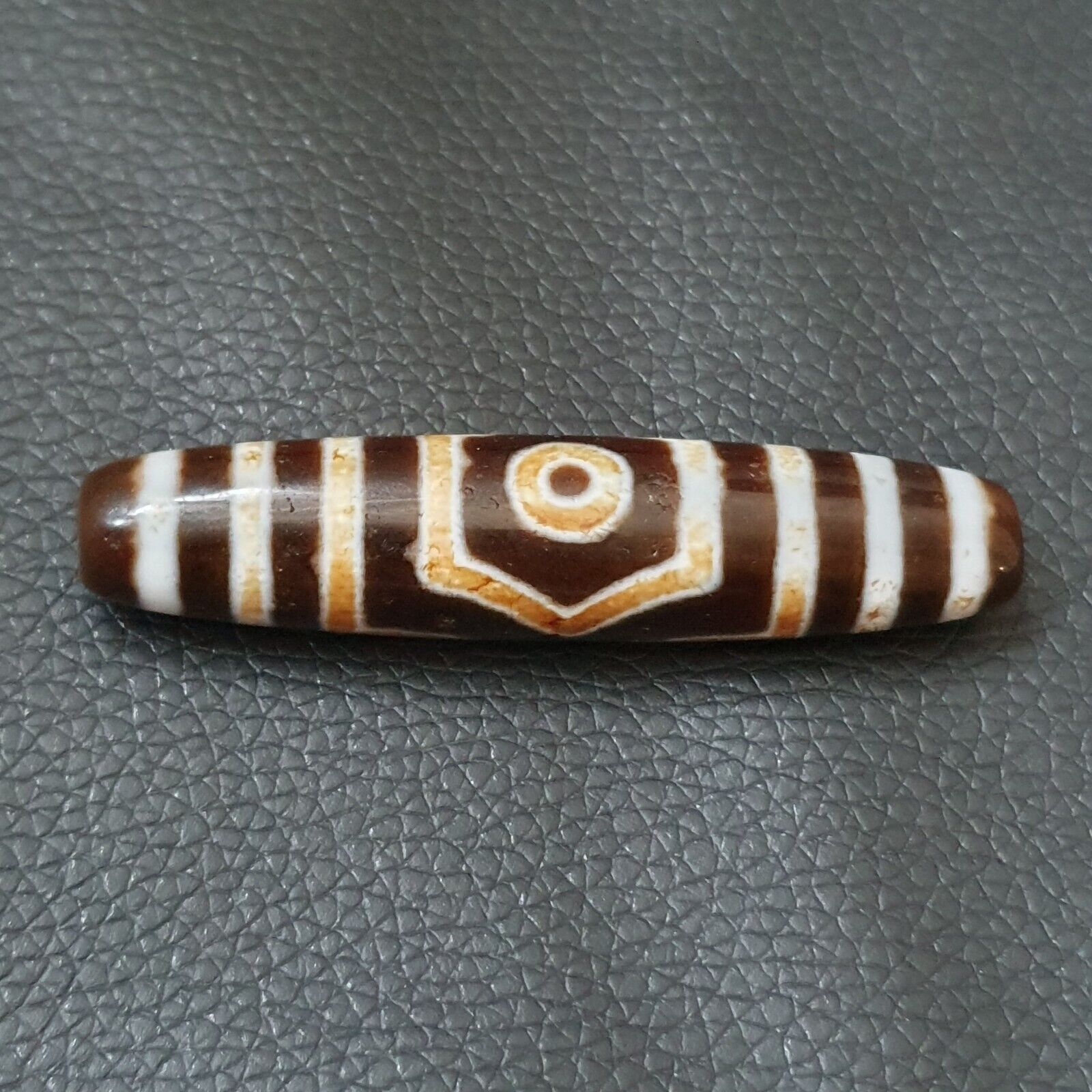 3 Eyes BEAD Tibetan dzi bead old amulet Agate Stone