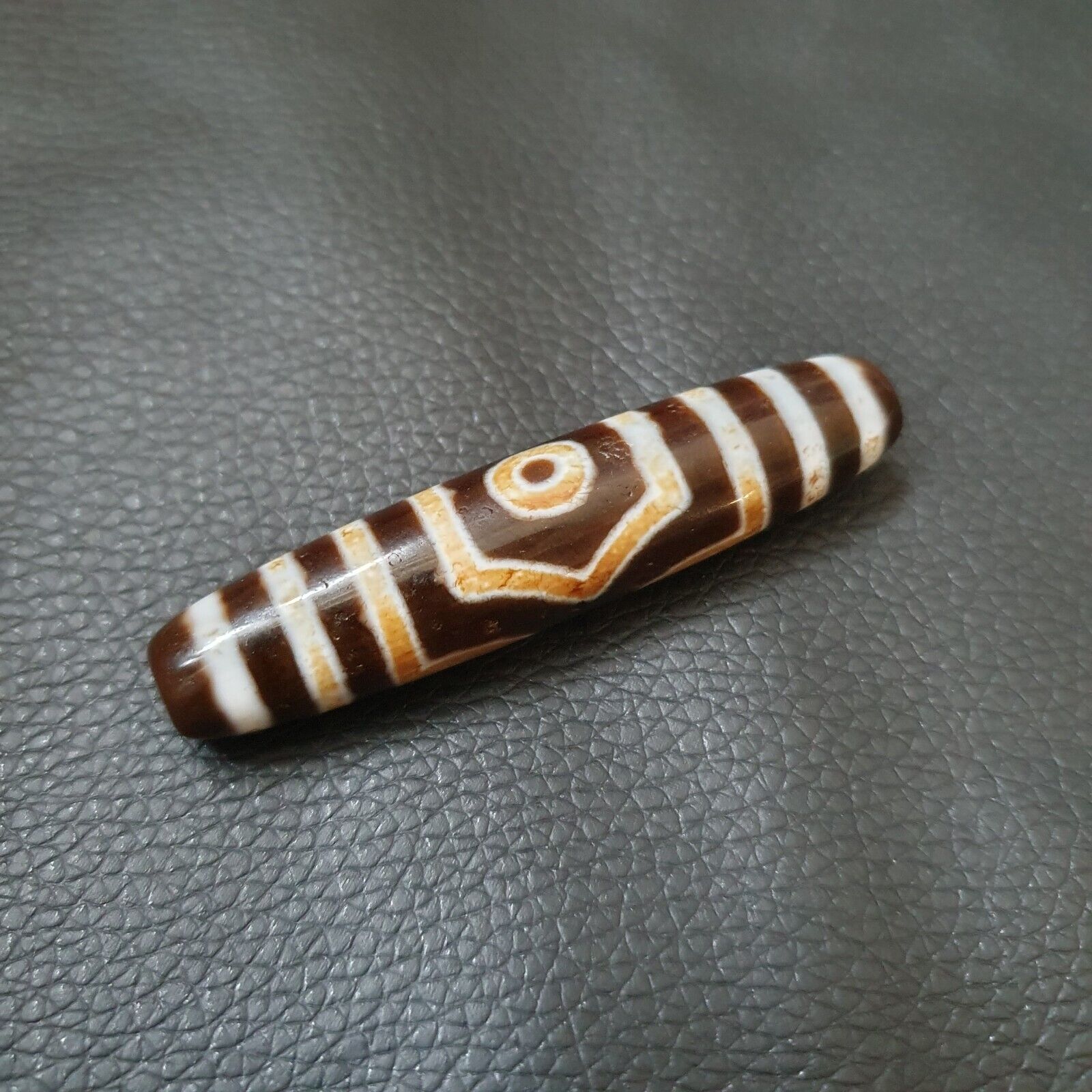3 Eyes BEAD Tibetan dzi bead old amulet Agate Stone