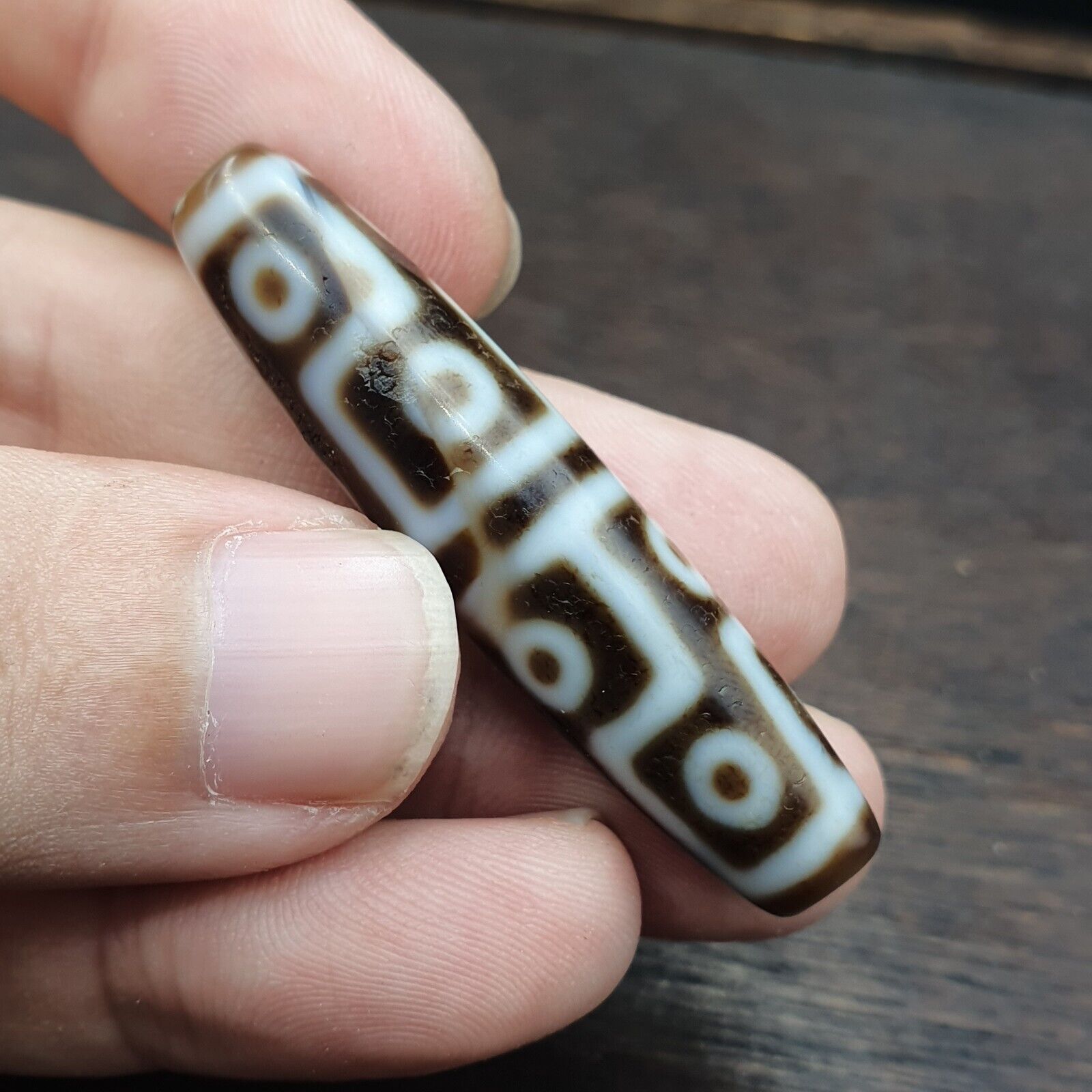 Indo Tibetan Agate 12 Eyes in Square- Agate stone Dzi Bead Amulet HQ-1