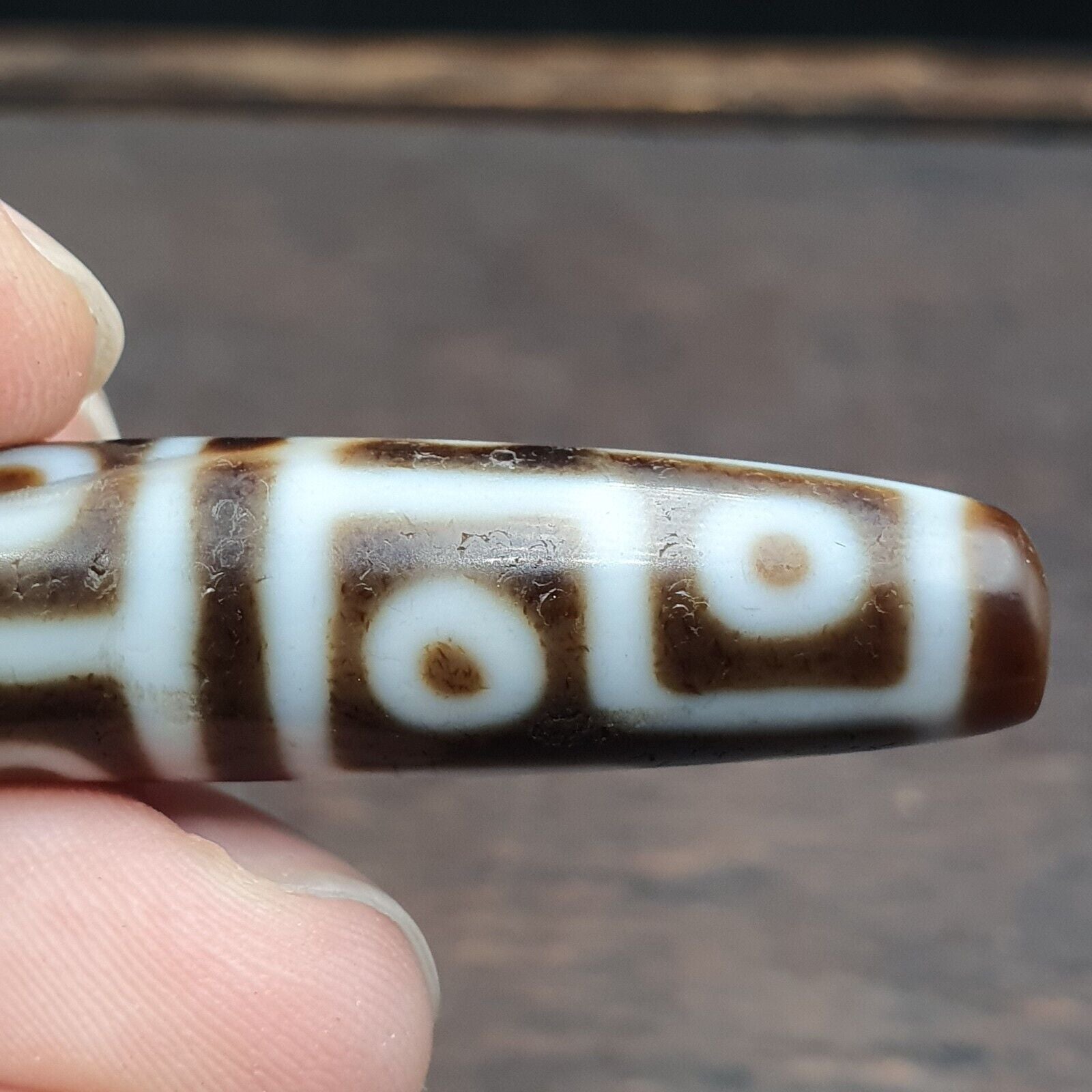 Indo Tibetan Agate 12 Eyes in Square- Agate stone Dzi Bead Amulet HQ-1