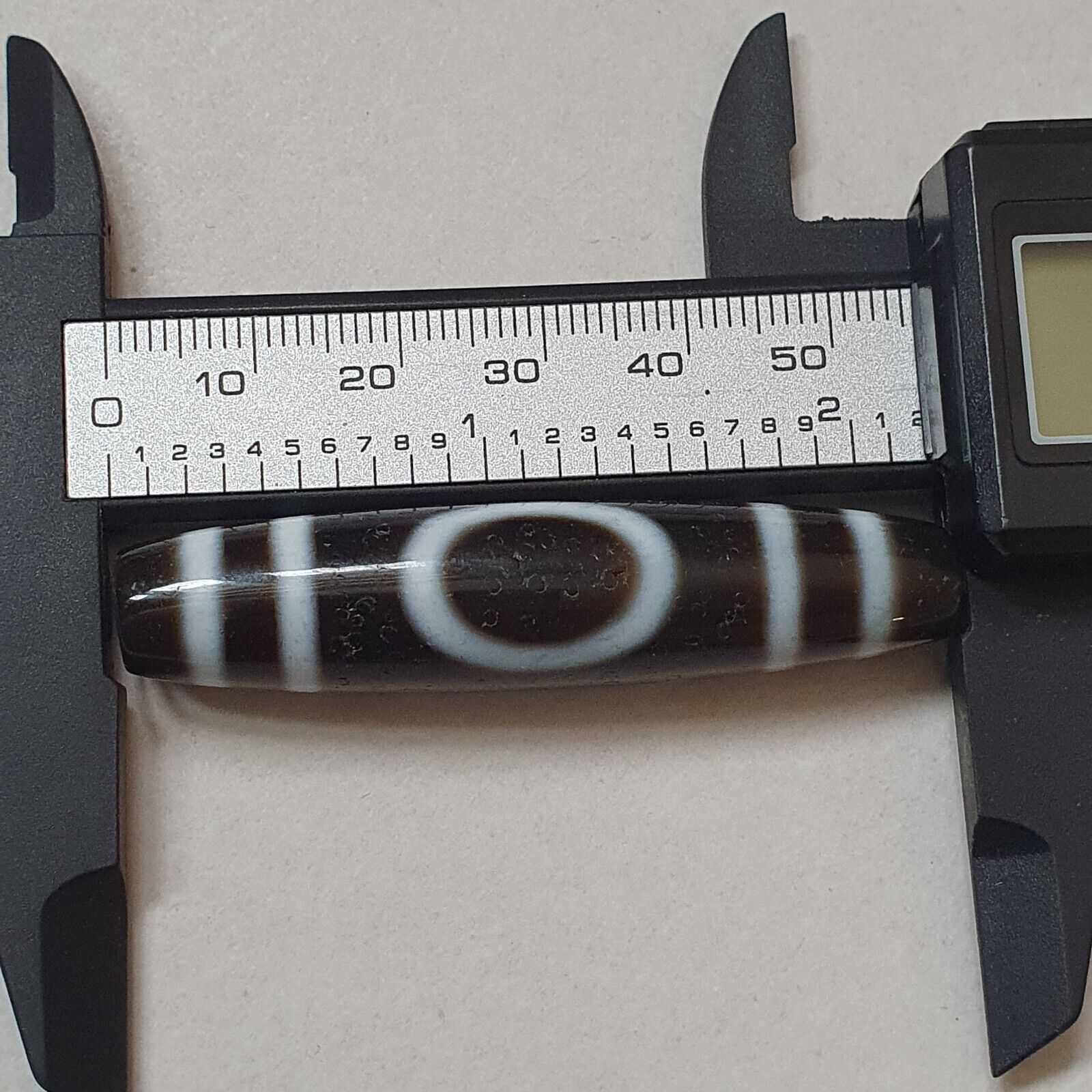 Himalayan Tibetan dzi bead Square and Circle Eyes amulet Agate Bead PR-4